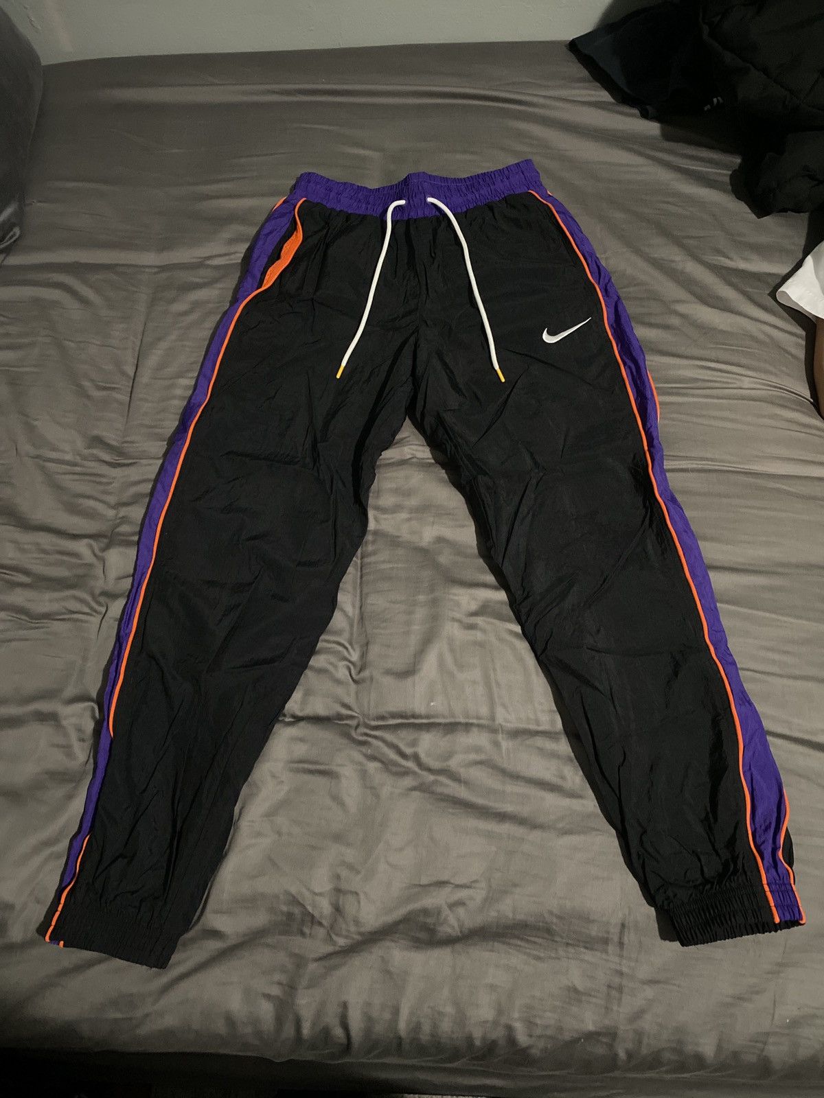 Nike Nike nylon track joggers Size US 30 / EU 46 - 1 Thumbnail