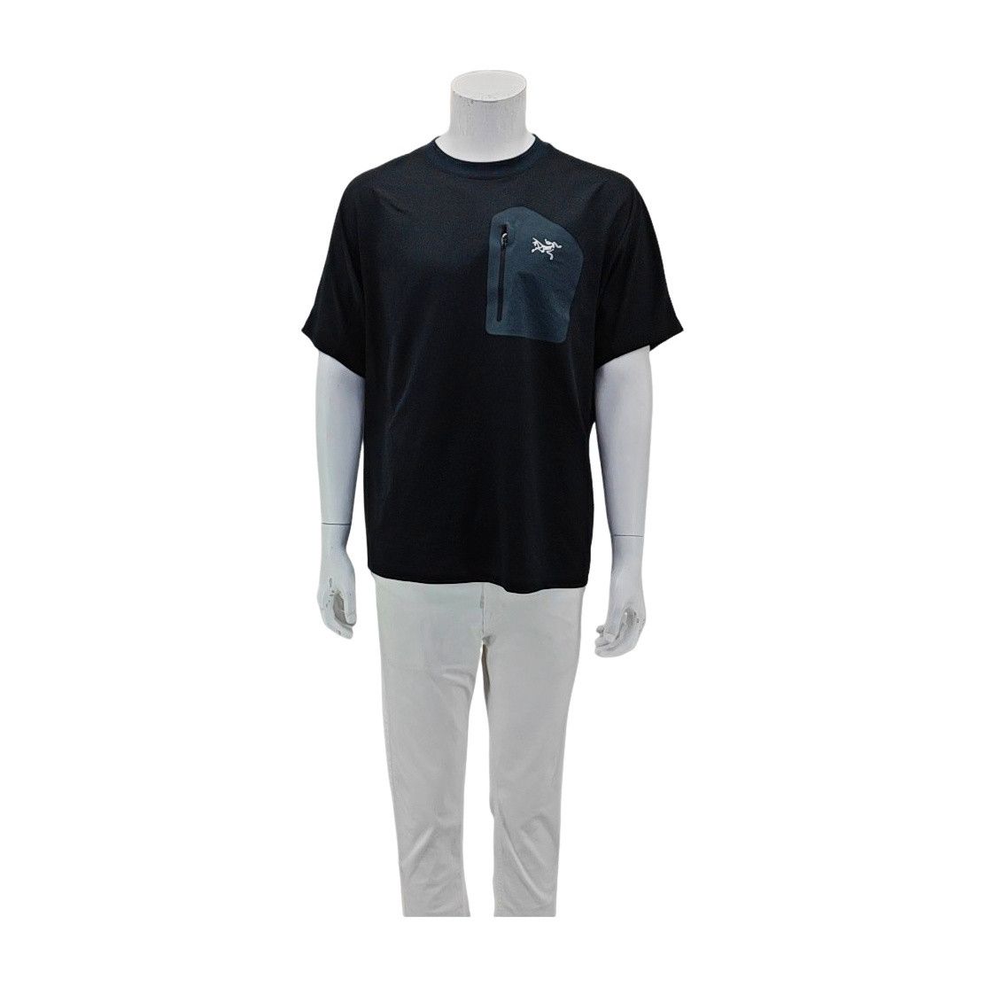 Arc'teryx Arc'teryx Zipper Pocket T-Shirt M Size US M / EU 48-50 / 2 - 1 Thumbnail