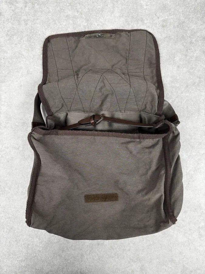 Marc Jacobs AW2011 Marc Jacobs Khaki Military Crossbody Bag Size ONE SIZE - 7 Thumbnail
