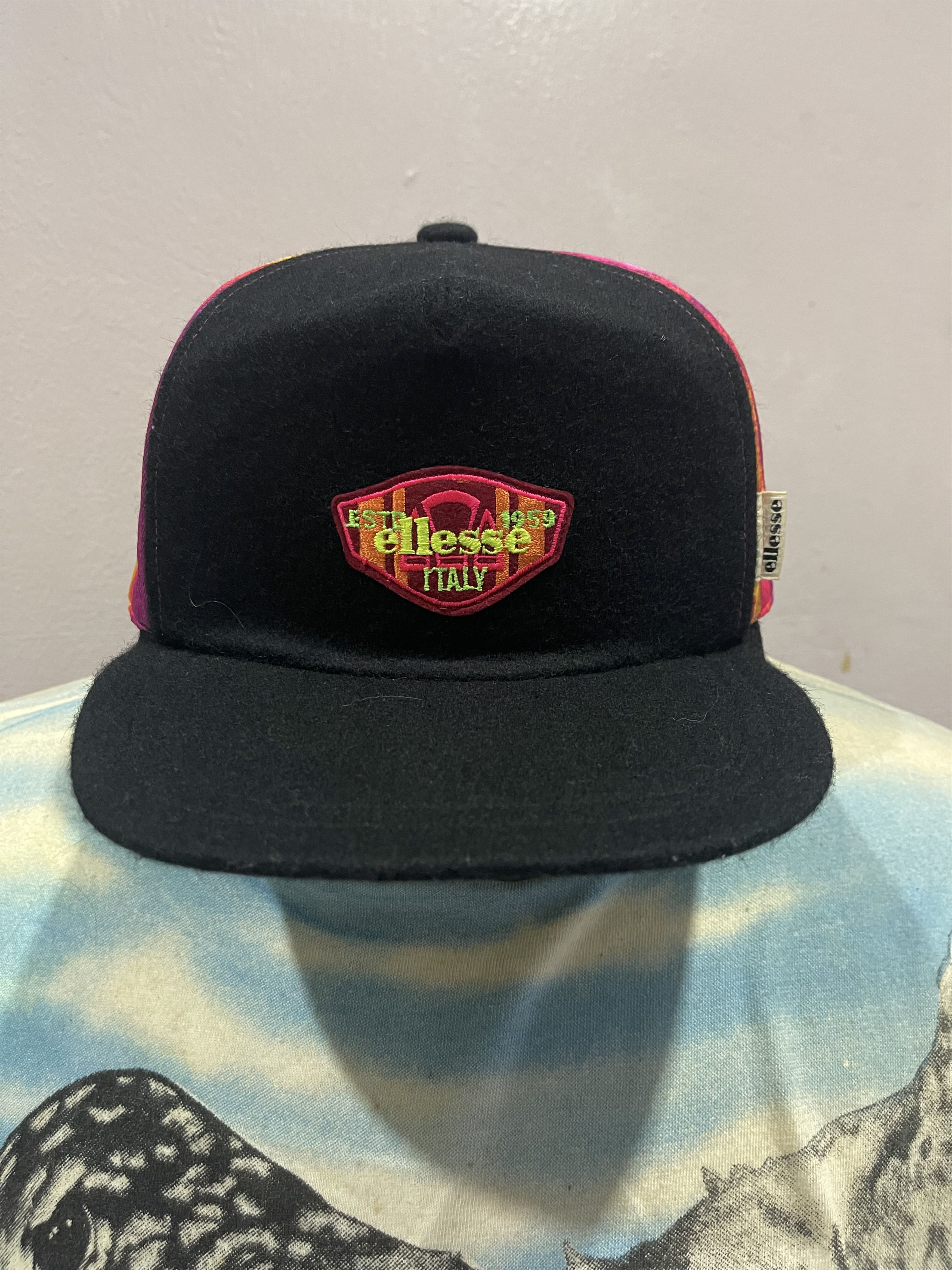 Ellesse Vintage Japan Ellese Ski With Ear Flap Size ONE SIZE - 1 Thumbnail