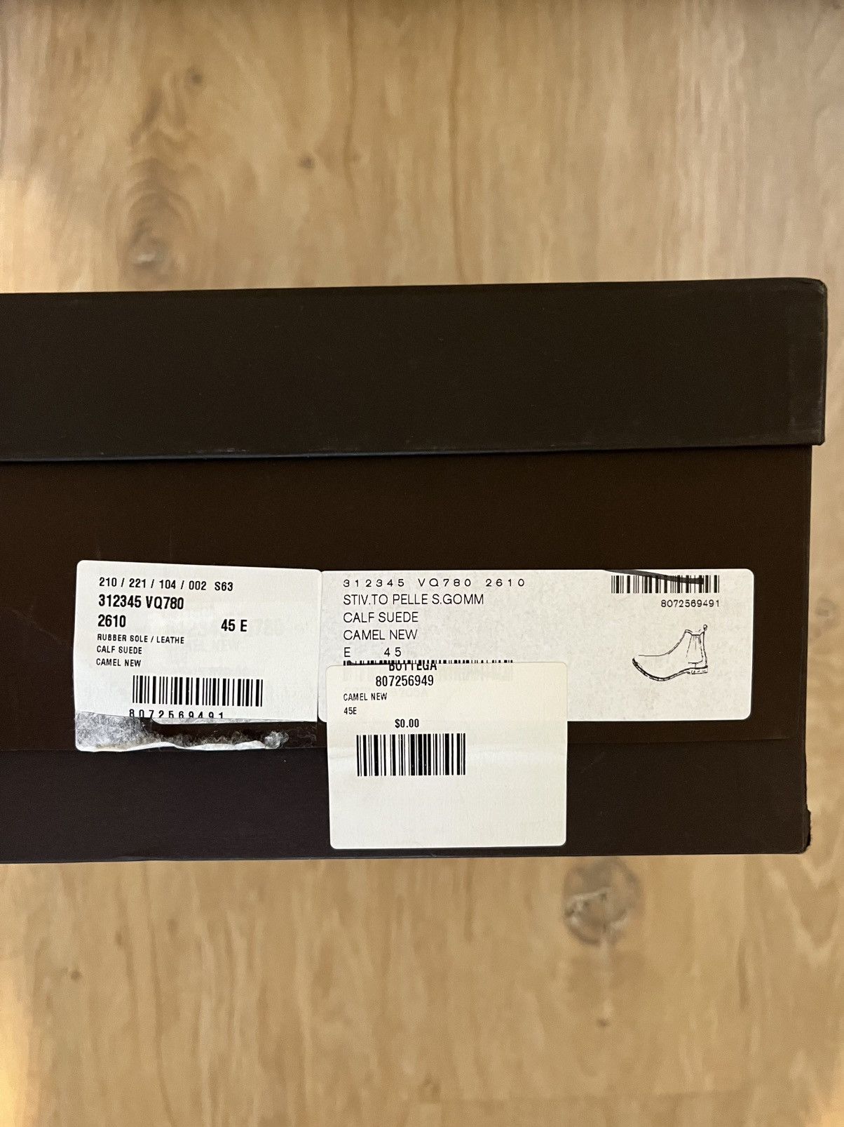 Bottega Veneta Suede Chelsea Boots *LAST PRICE DROP* Size US 12 / EU 45 - 13 Thumbnail