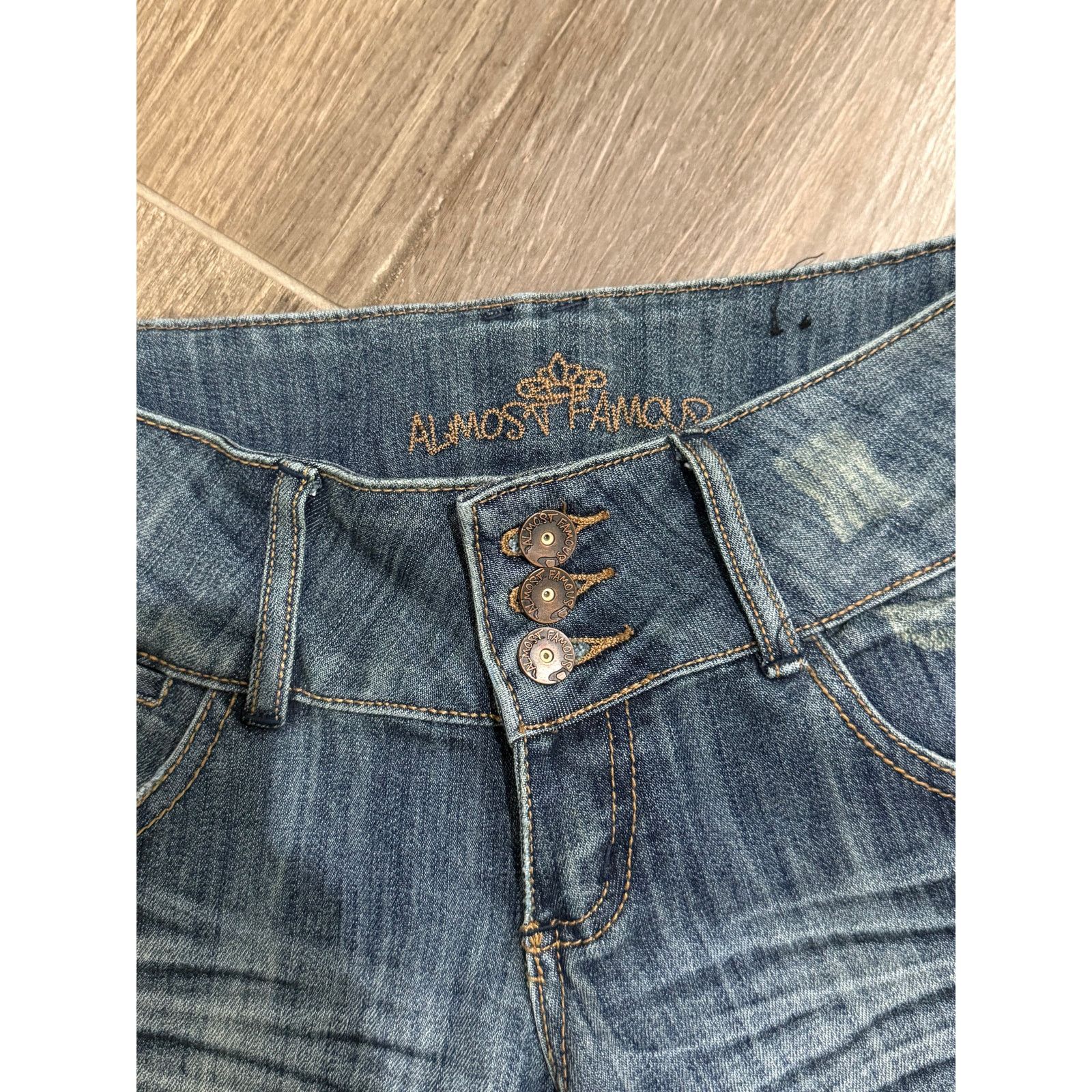 Almost Famous Vintage Y2k Women's ALMOST FAMOUS Flared Low-rise Jeans 7 Size 30" / US 8 / IT 44 - 2 Thumbnail