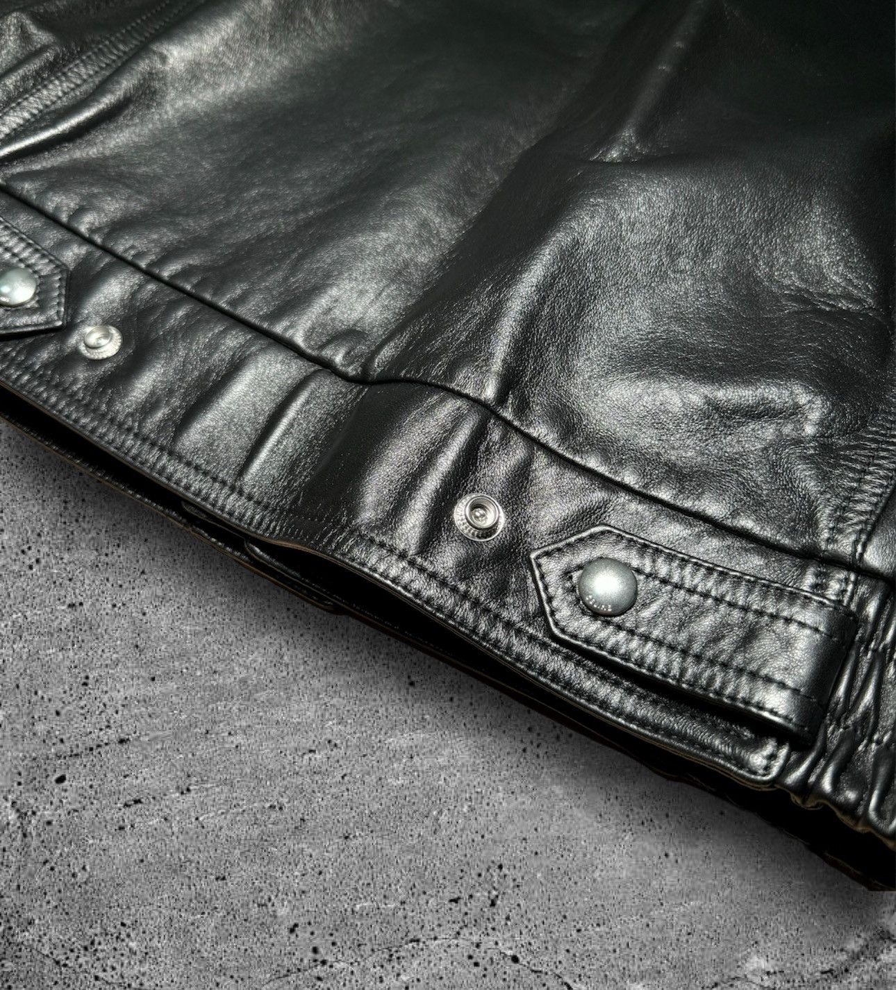 Celine × Hedi Slimane 「LIMITED TIME」CELINE “FW22 SLEEVELESS LEATHER JACKET” Size US M / EU 48-50 / 2 - 11 Thumbnail