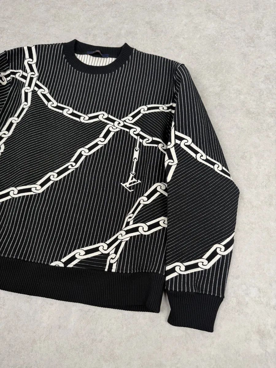 Louis Vuitton 2020 Louis Vuitton Cable 3D Jail Logo Black & White Sweater Size US S / EU 44-46 / 1 - 3 Thumbnail