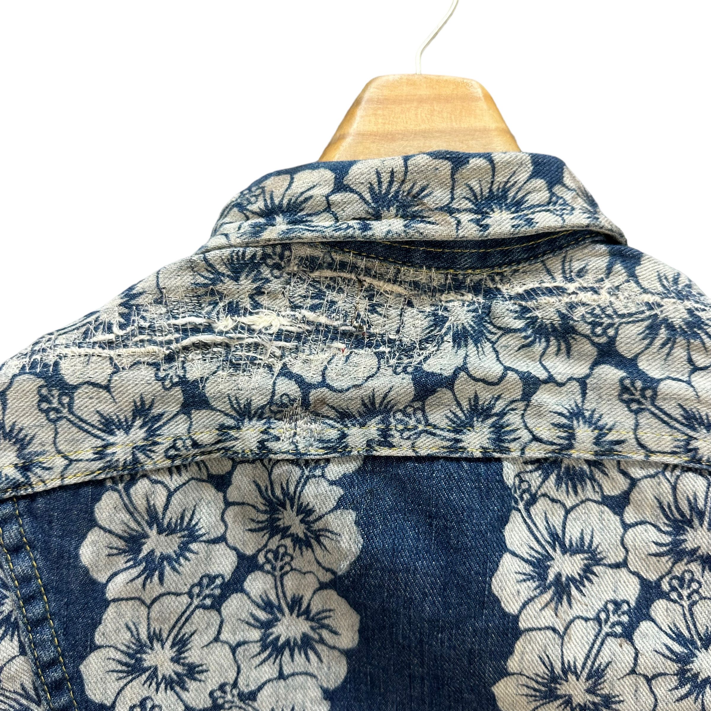 Hysteric Glamour HYSTERIC GLAMOUR FLOWER PRINT DENIM JACKET #7783-172 Size S / US 4 / IT 40 - 13 Thumbnail