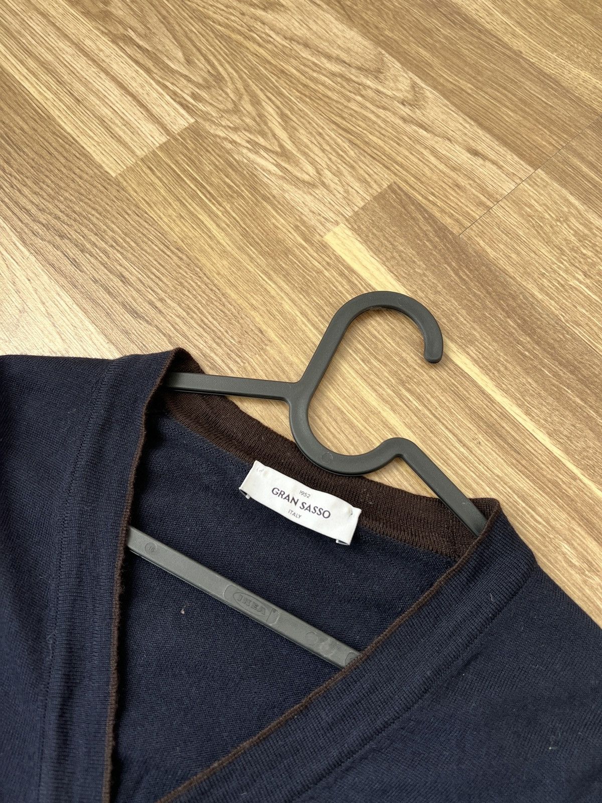 Gran Sasso Gran Sasso Men’s Virgin Wool Navy Blue Cardigan s 48 Italy Size US M / EU 48-50 / 2 - 7 Thumbnail