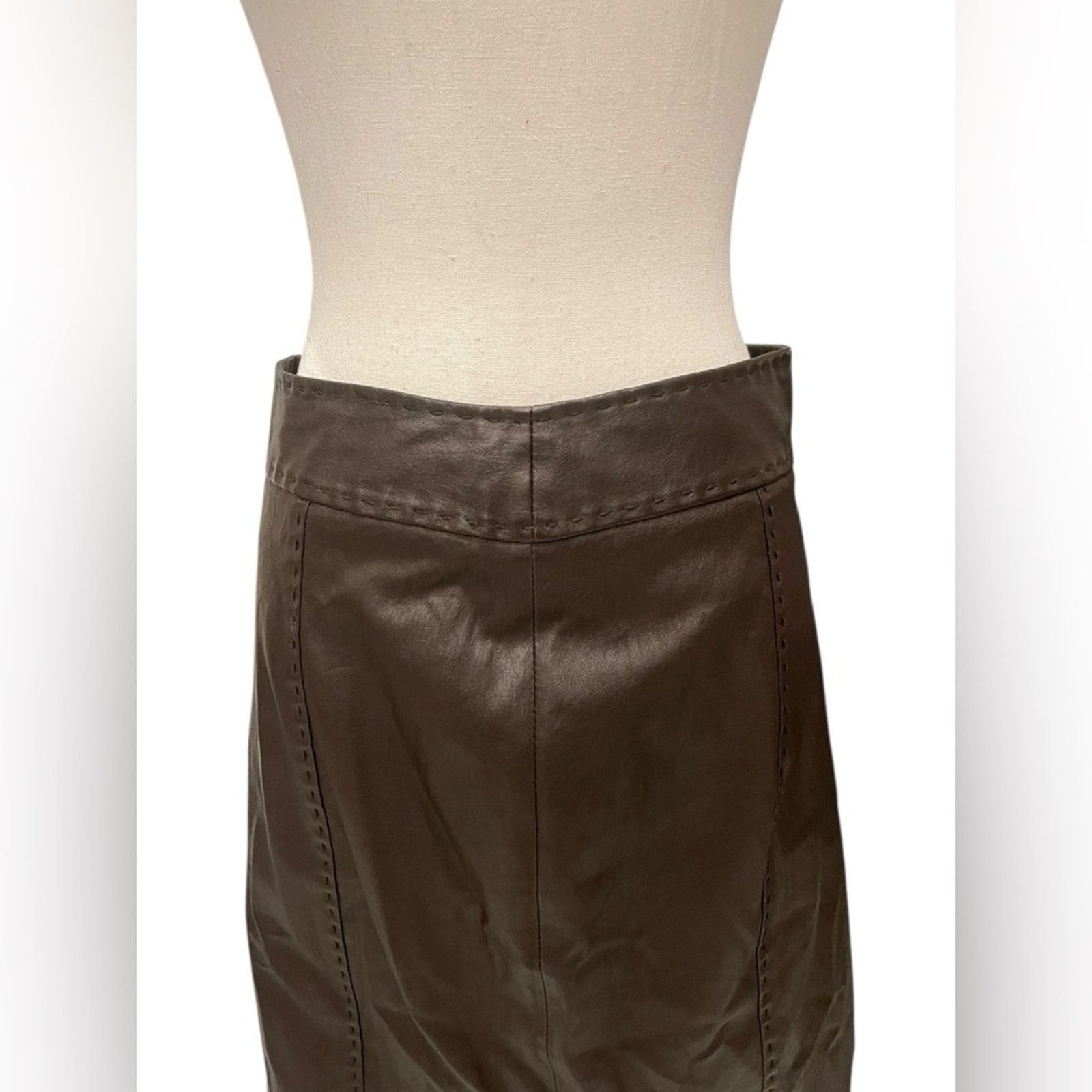 Kiton KITON Woman Dark Brown Faux Leather Skirt Size:46 Size 32" / US 10 / IT 46 - 2 Thumbnail