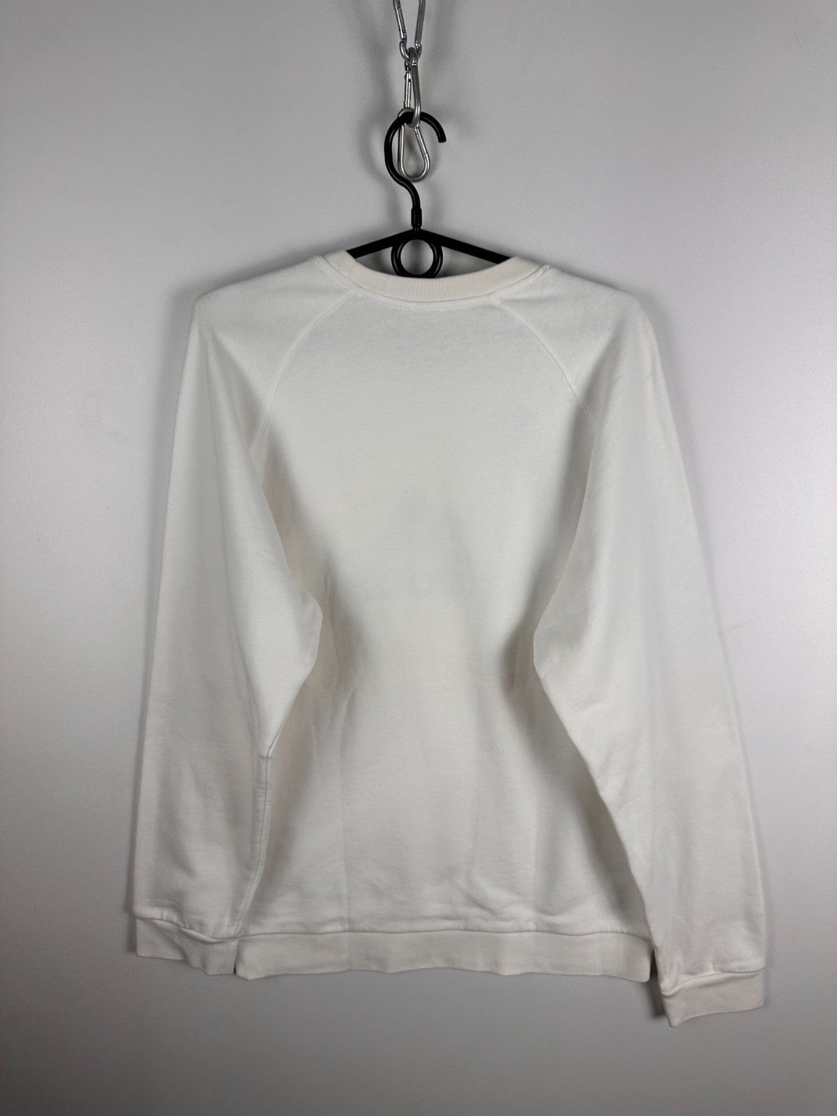 Adidas Vintage Adidas Sweatshirt White Pullover Mens Size M Size US M / EU 48-50 / 2 - 7 Thumbnail