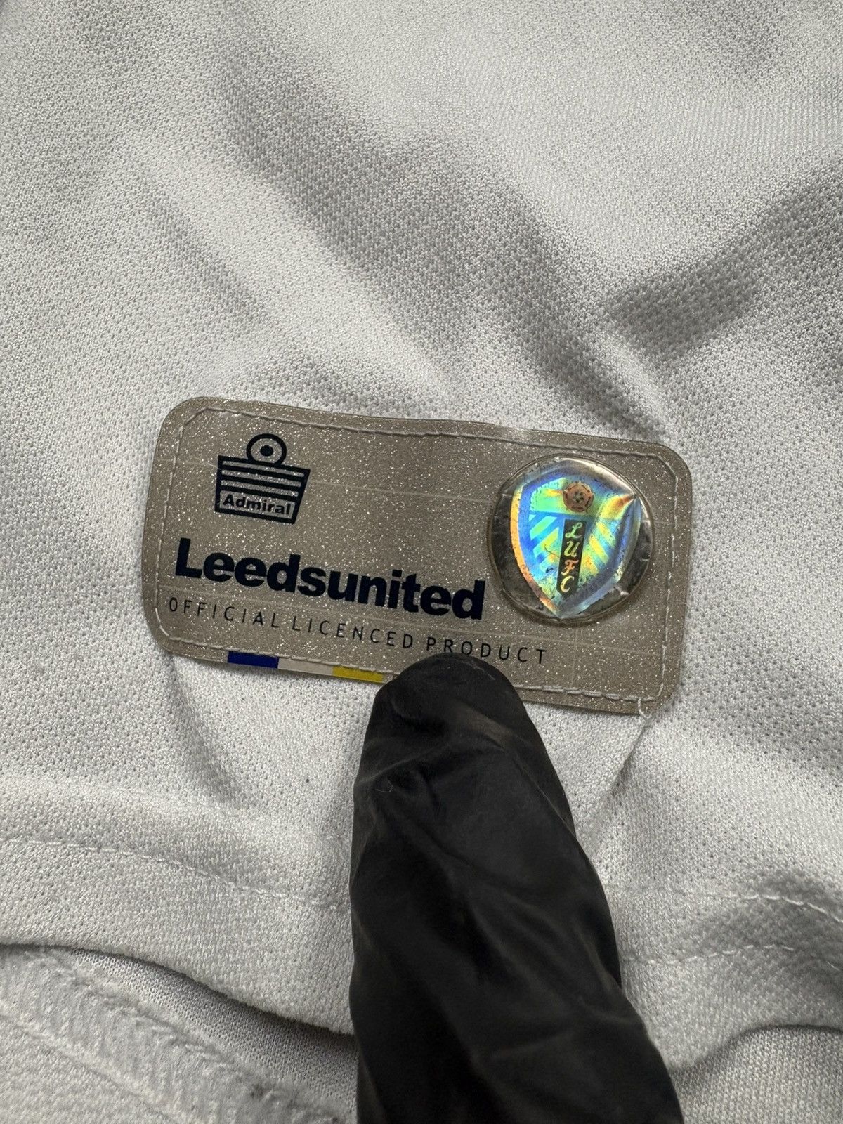 Vintage Vintage Leeds United Douglas #4 2006/07 Home Football Jersey Size US XL / EU 56 / 4 - 7 Thumbnail