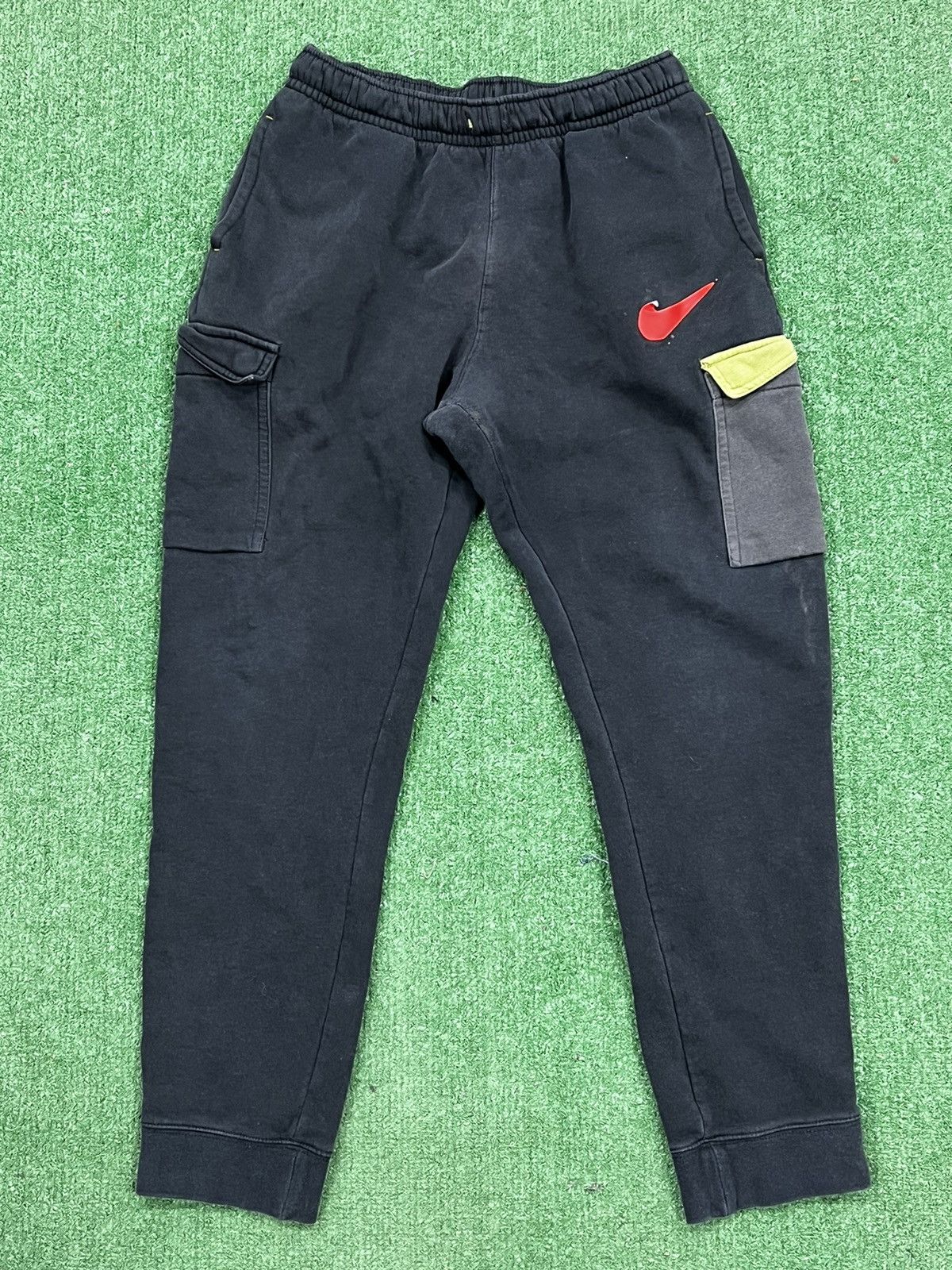 Nike × Travis Scott Nike Cargo Sweatpants Size US 30 / EU 46 - 3 Thumbnail
