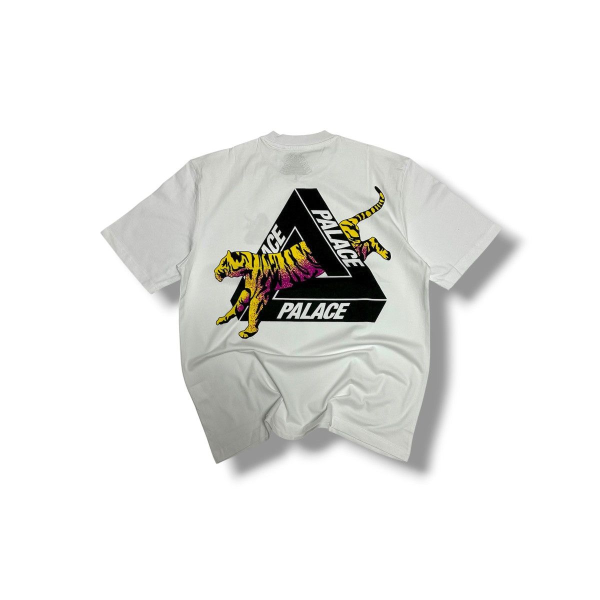Palace Palace Korea Tri-Ferg T-Shirt - 24SS Size US L / EU 52-54 / 3 - 1 Thumbnail