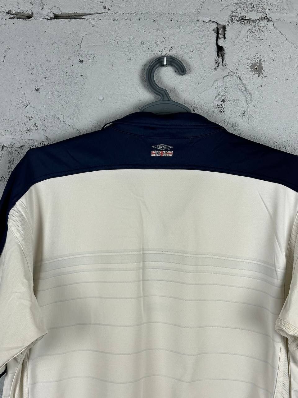 Umbro × Vintage Umbro England 2003 2004 Reversible Home Shirt Soccer Jersey Size US XL / EU 56 / 4 - 11 Thumbnail