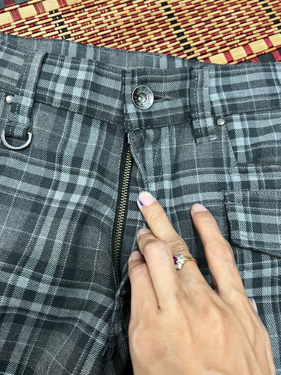 Seditionaries × semanticdesign Semantic Design Checked Design Cargo Pants Size US 29 - 11 Thumbnail