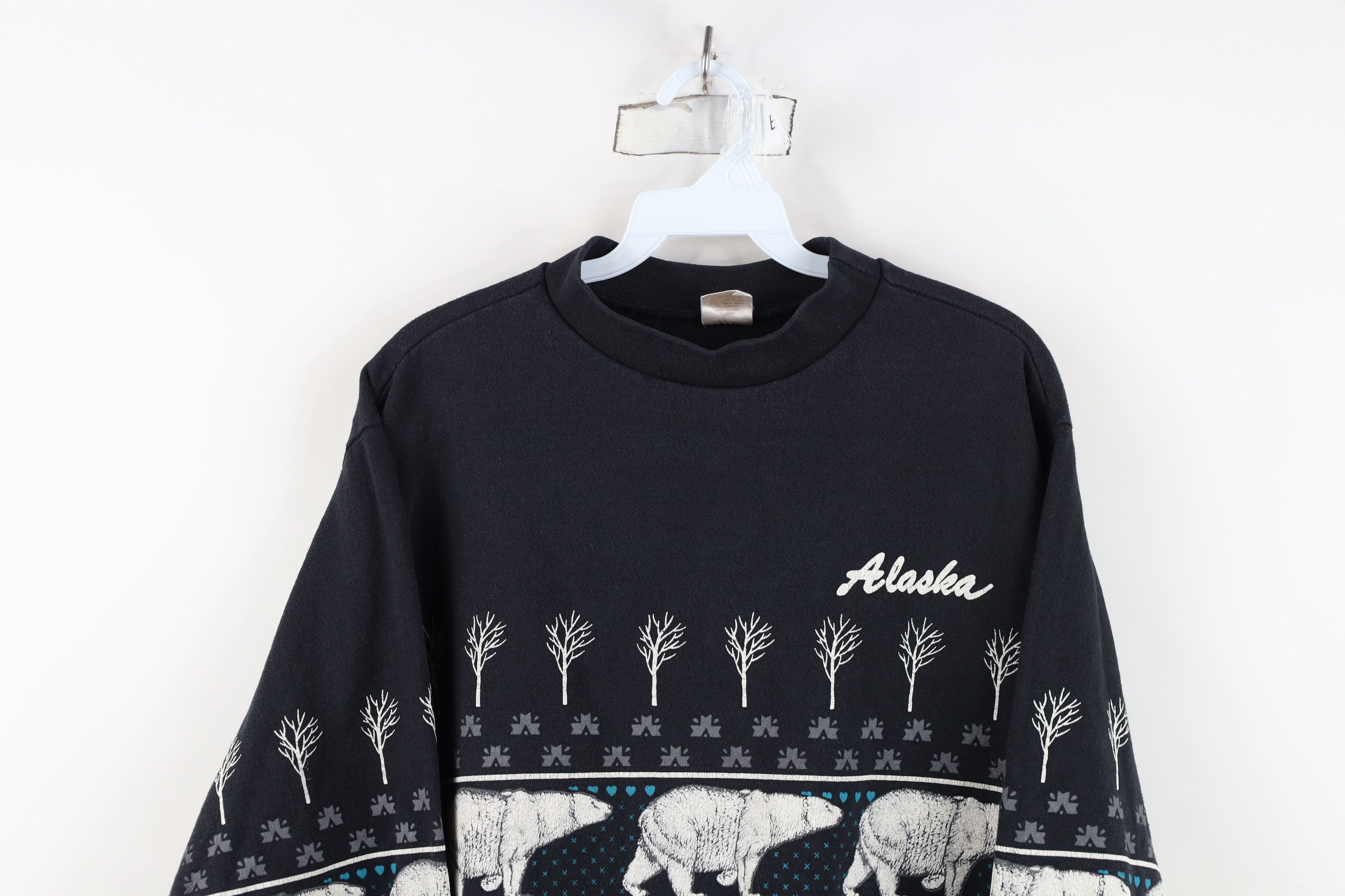 Vintage Vintage 90s Streetwear Polar Bear All Over Print Sweatshirt Size XL / US 12-14 / IT 48-50 - 2 Thumbnail