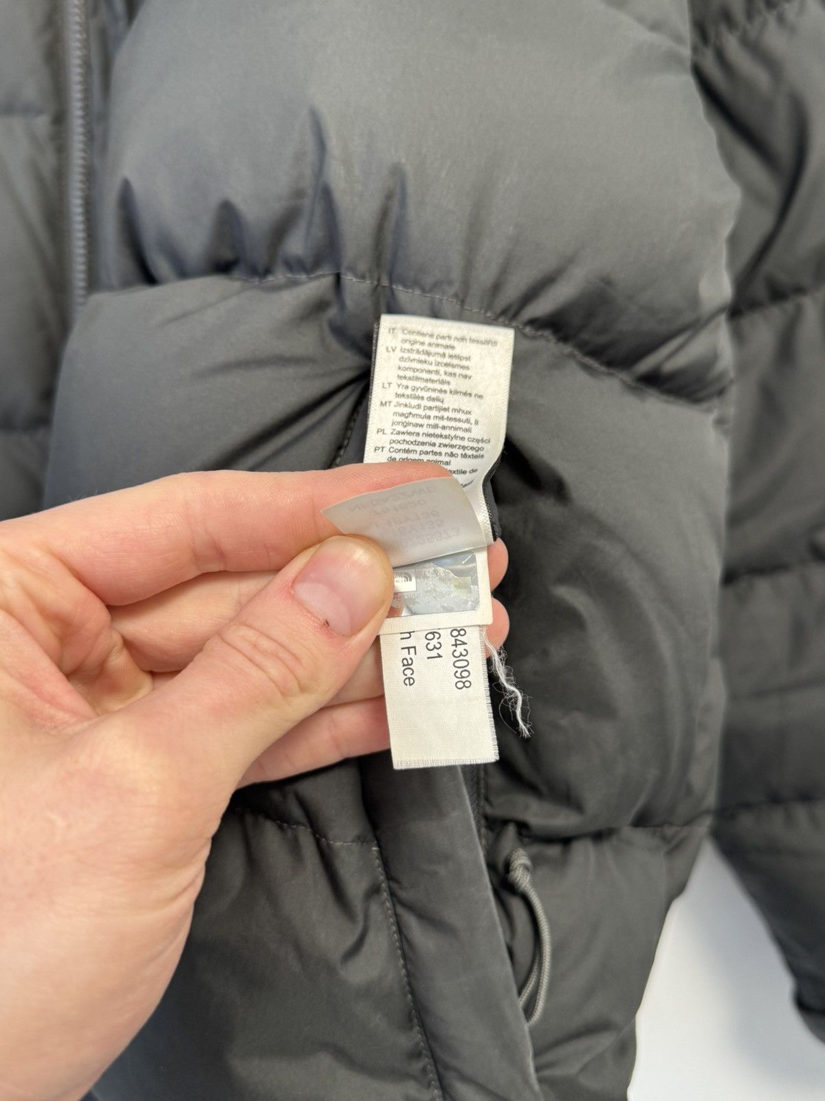The North Face The North Face 700 Down Jacket Black/Gray Puffer Size US L / EU 52-54 / 3 - 19 Thumbnail