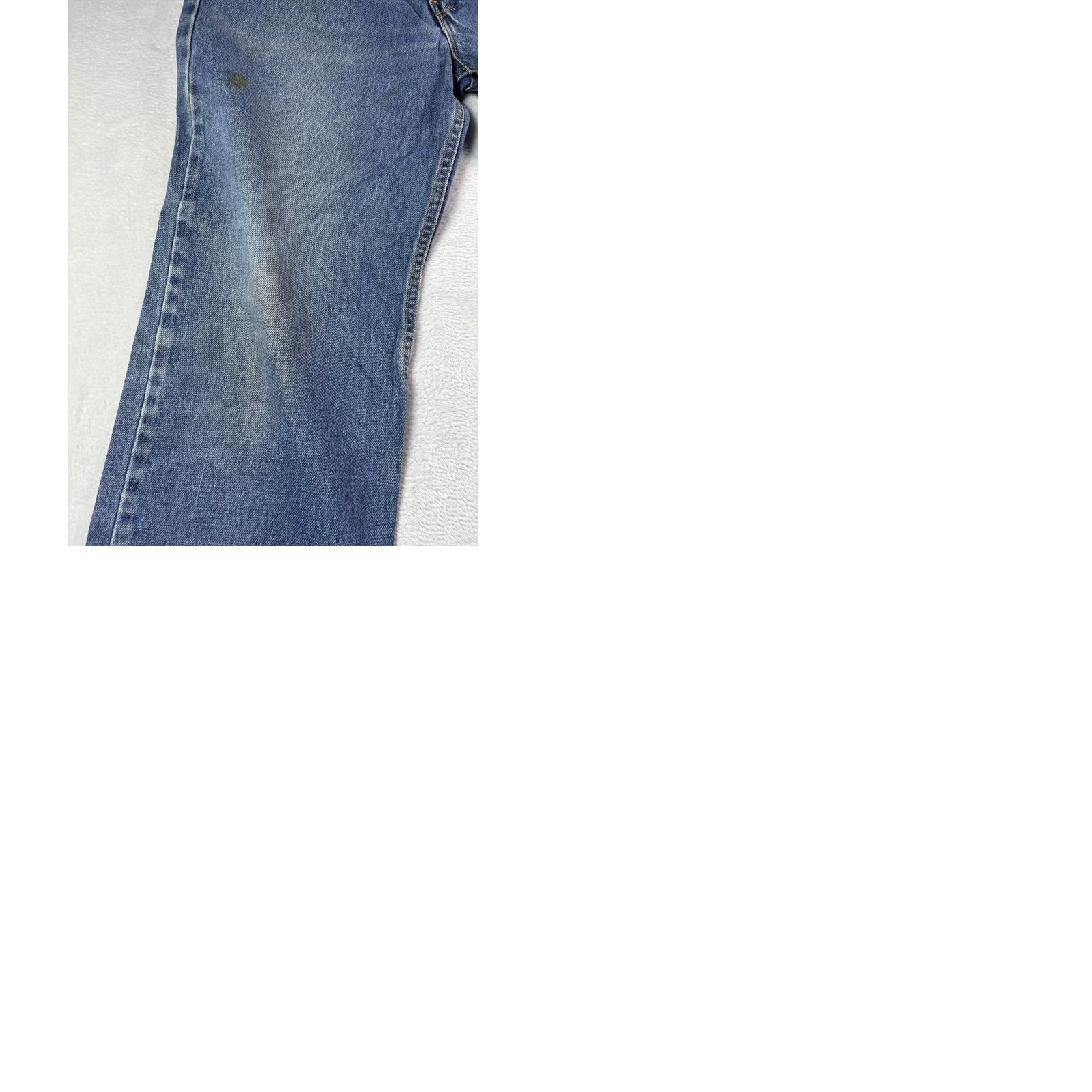 Levi's VINTAGE Levi's 550 Jeans Men Relaxed Fit Denim Medium Blue Size 34x32 Size US 34 / EU 50 - 11 Thumbnail
