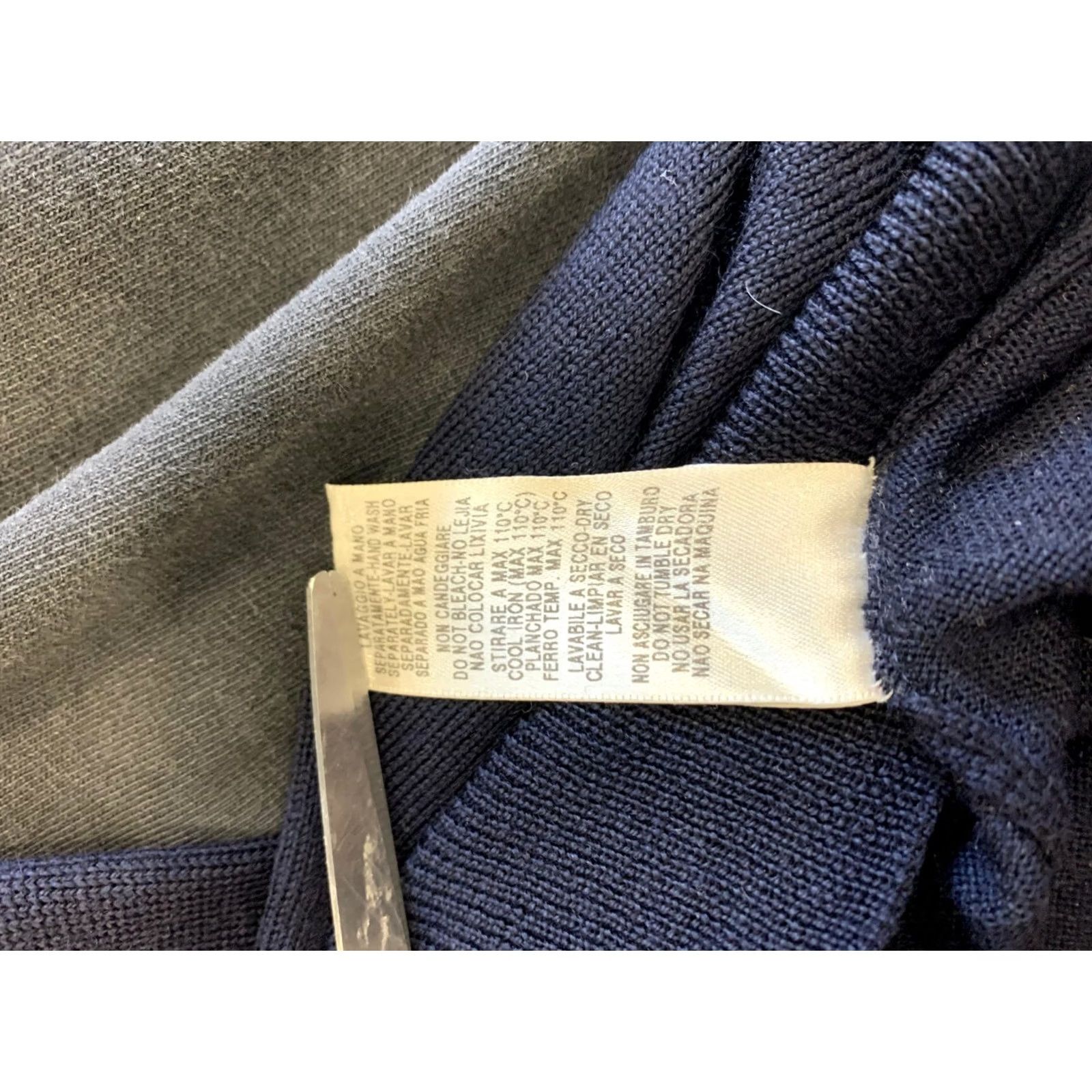 Ermenegildo Zegna VINTAGE Ermenegildo Zegna Navy Blue 100% Wool Crewneck Sweater Men XL Navy Blue Wool Crewneck Sweater Mens XL Blue 100% Lana Wool Italy Size US XL / EU 56 / 4 - 6 Thumbnail