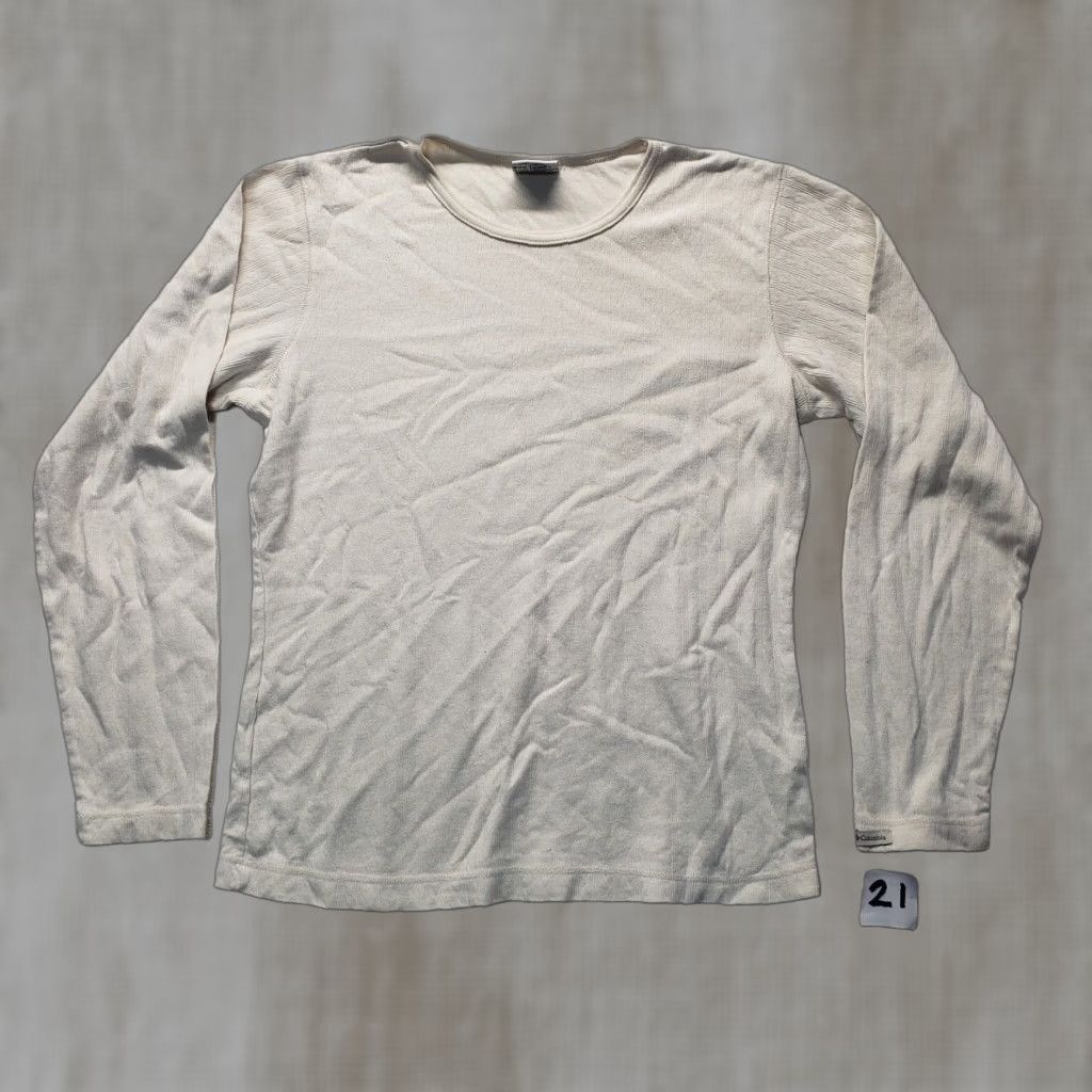 Vintage Columbia Shirt Women S Beige Solid Long Sleeve T-Shirt Casual Outdoor All Seasons Ladies Small Size S / US 4 / IT 40 - 1 Thumbnail