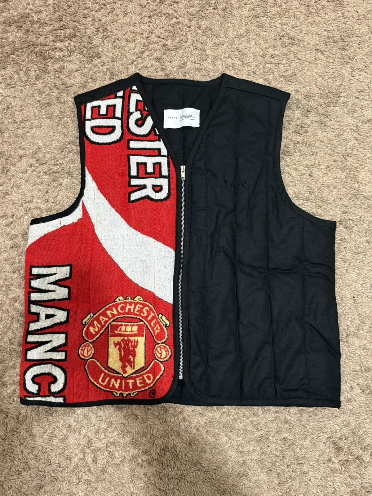 Other Manchester United Vest 1/1 Size US L / EU 52-54 / 3 - 1 Thumbnail