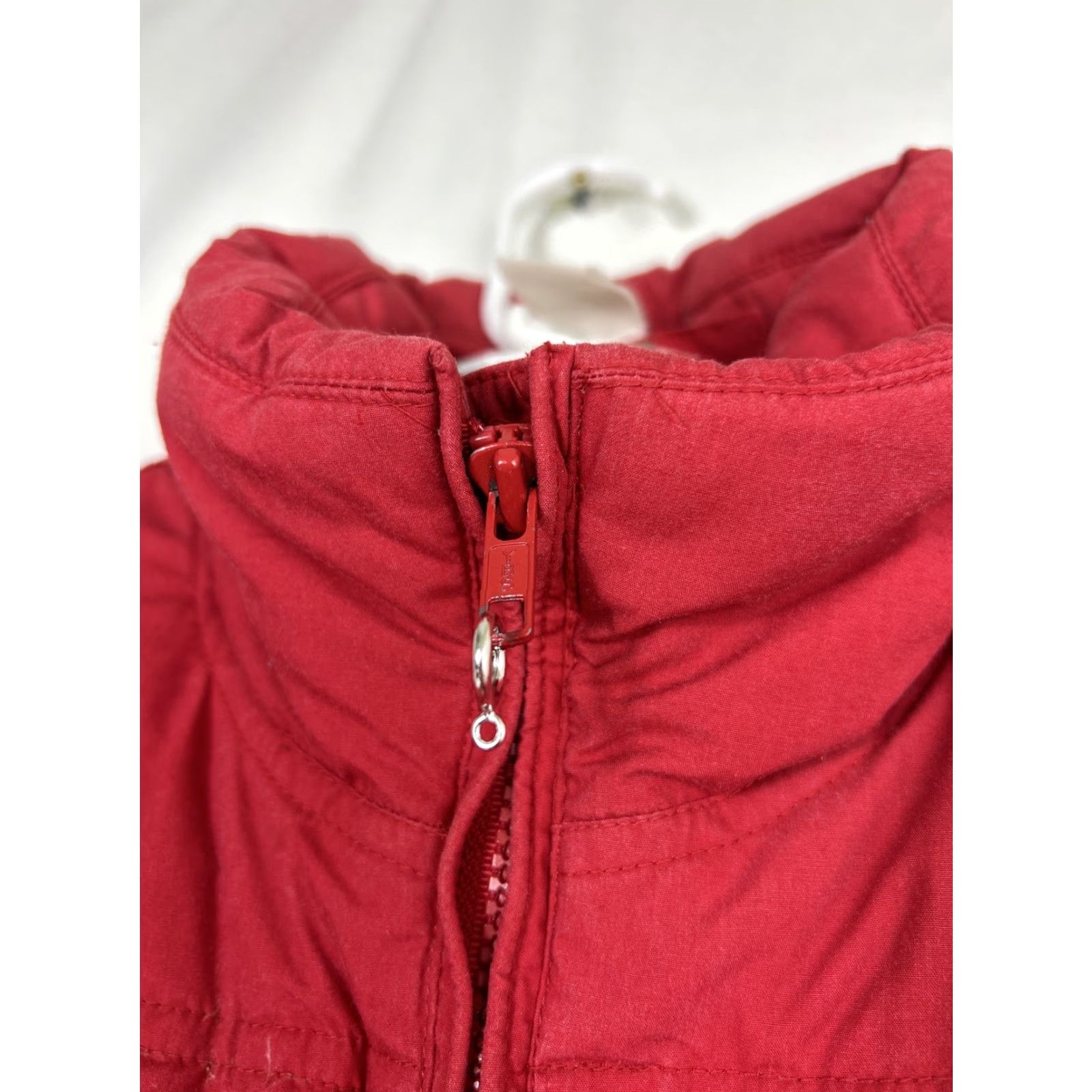 Vintage VINTAGE Northwest Territory Vest Mens L Red Down Insulated Pockets 90s Parka Full Zip Hooded Lightweight Wind-Resistant Rain-Resistant Casual Travel"} Size US L / EU 52-54 / 3 - 7 Thumbnail