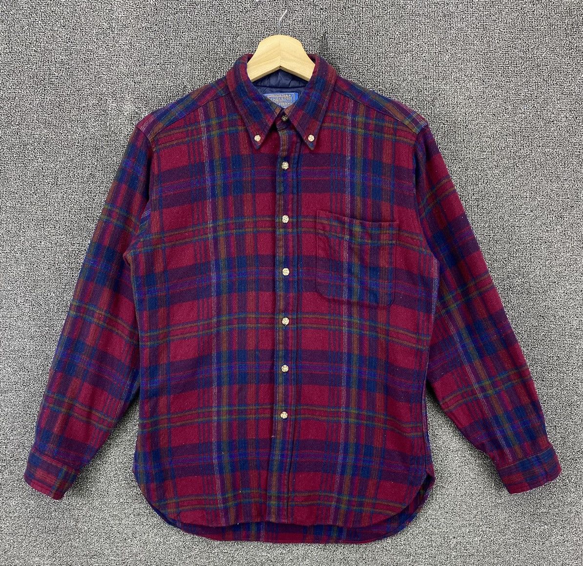 Pendleton Vintage Pendleton Wool Flannel Shadow Plaid Shirts Button Up Size M / US 6-8 / IT 42-44 - 1 Thumbnail