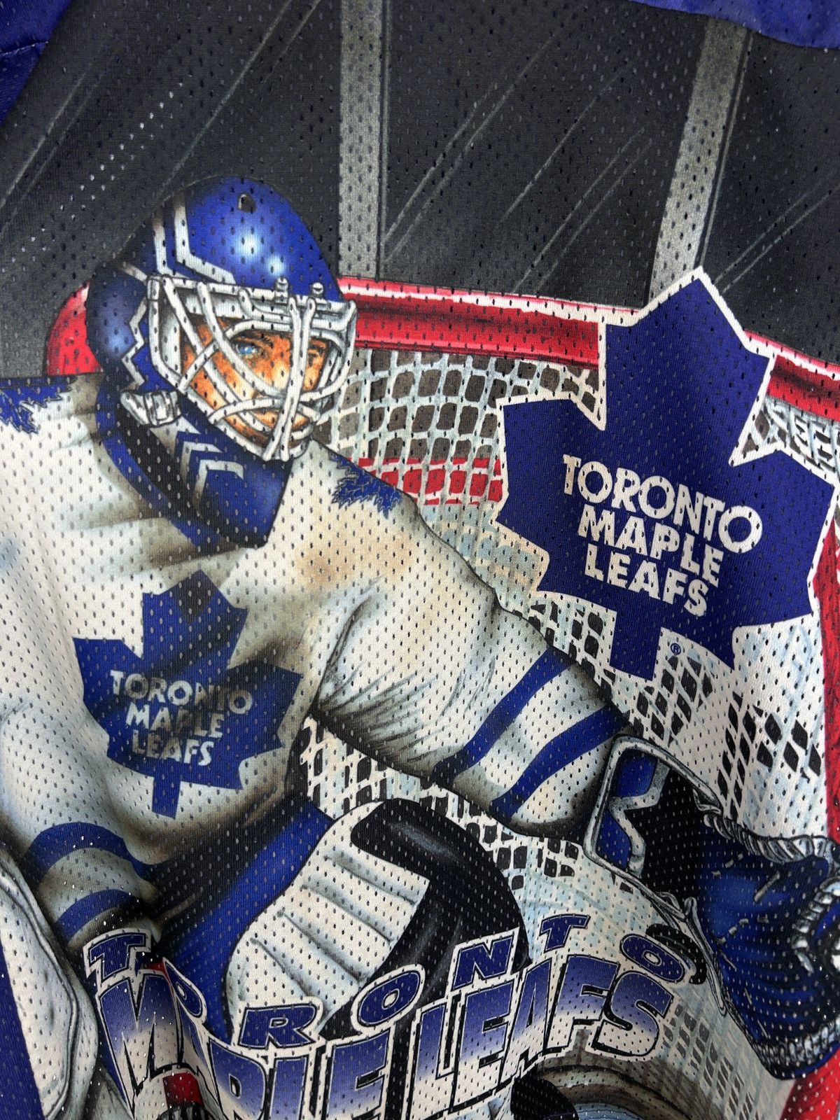Ccm 90s Vintage CCM Toronto Maple Leafs AOP NHL Retro Jersey Size US S / EU 44-46 / 1 - 2 Thumbnail