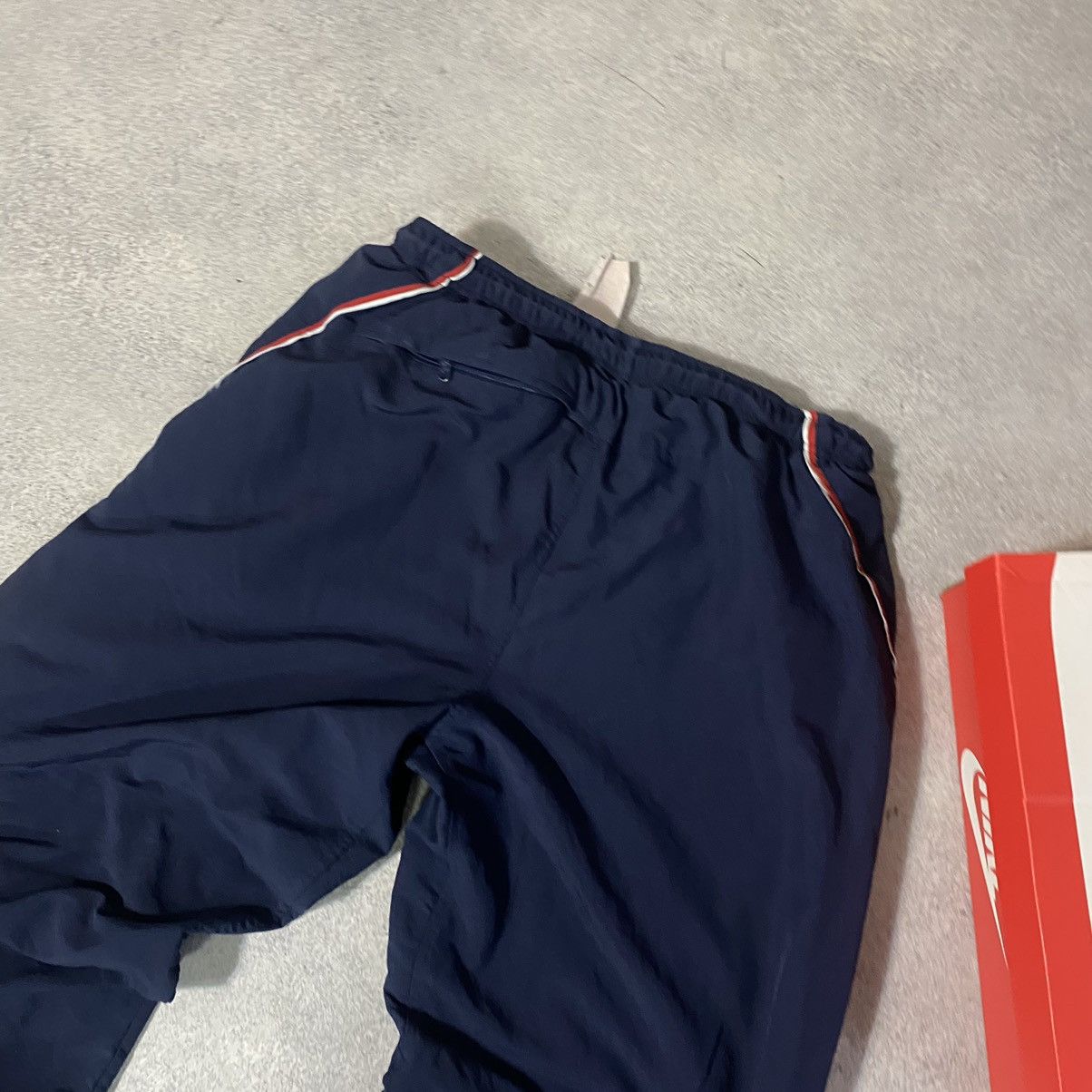 Nike Vintage nike track pants y2k sweatpants Size US 34 / EU 50 - 15 Thumbnail