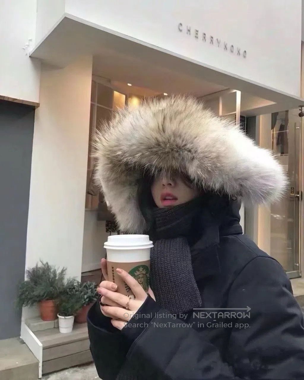 Canada Goose Canada Goose Sleeve label medium-length snow mountain down Size US S / EU 44-46 / 1 - 9 Thumbnail
