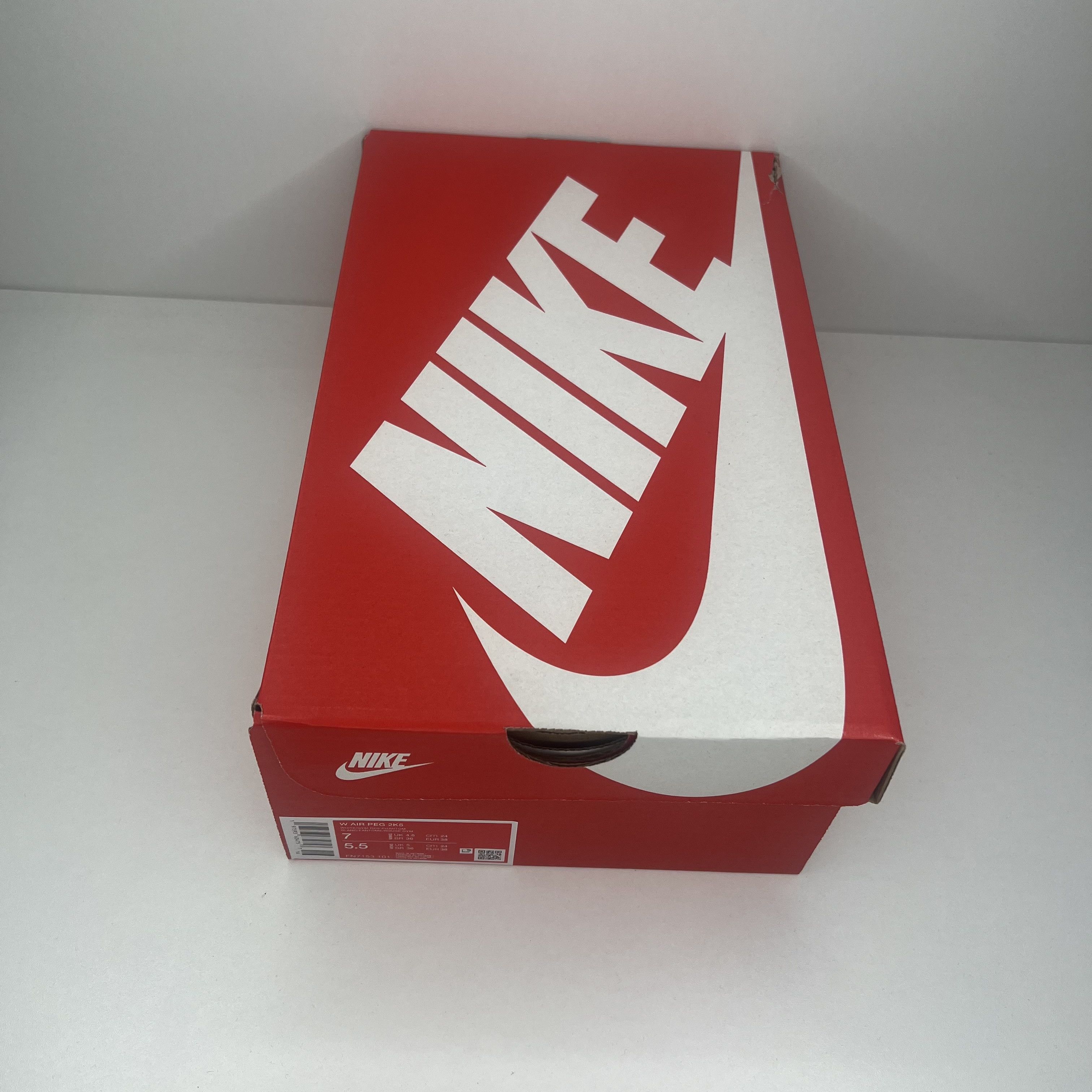 Nike NIKE Wmns AIR PEG 2K5 Gr 38 Phantom Gym Rot Size US 7 / IT 37 - 12 Thumbnail