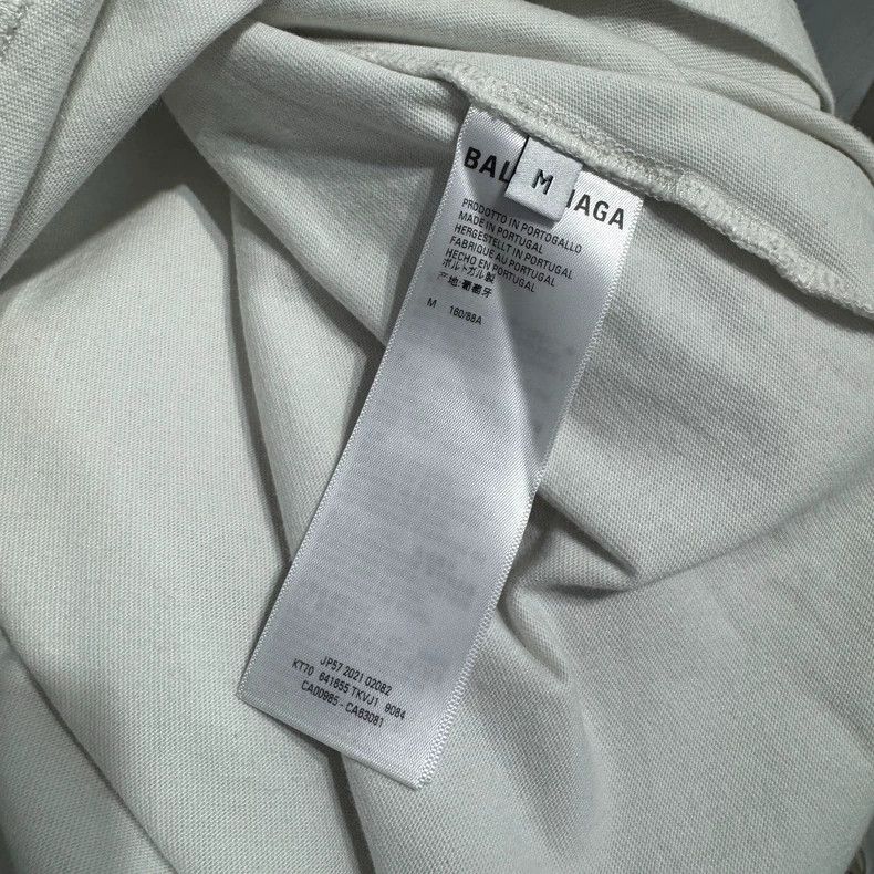 Balenciaga Balenciaga White Front and Back Embroidered Coke Wave Logo Size US M / EU 48-50 / 2 - 9 Thumbnail