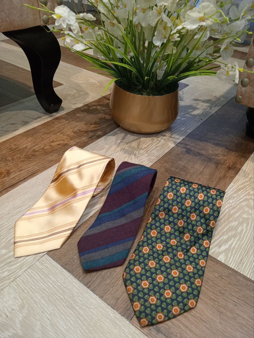 Yves Saint Laurent YVES SAINT LAURENT + SALVATORE FERRAGAMO + YSL TIES Size ONE SIZE - 2 Thumbnail