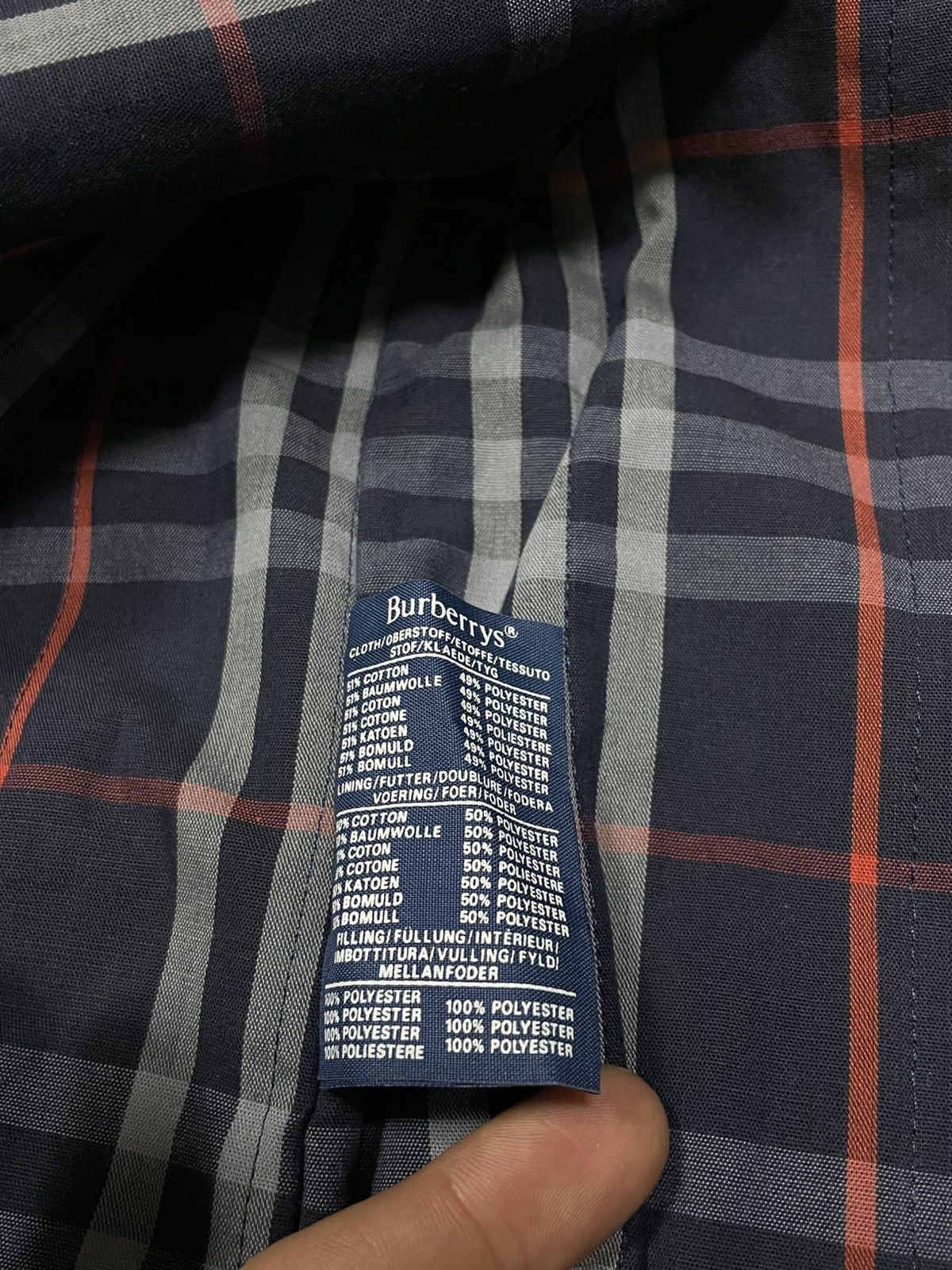 Burberry Burberry London vest dark blue nova check zip Size US M / EU 48-50 / 2 - 7 Thumbnail
