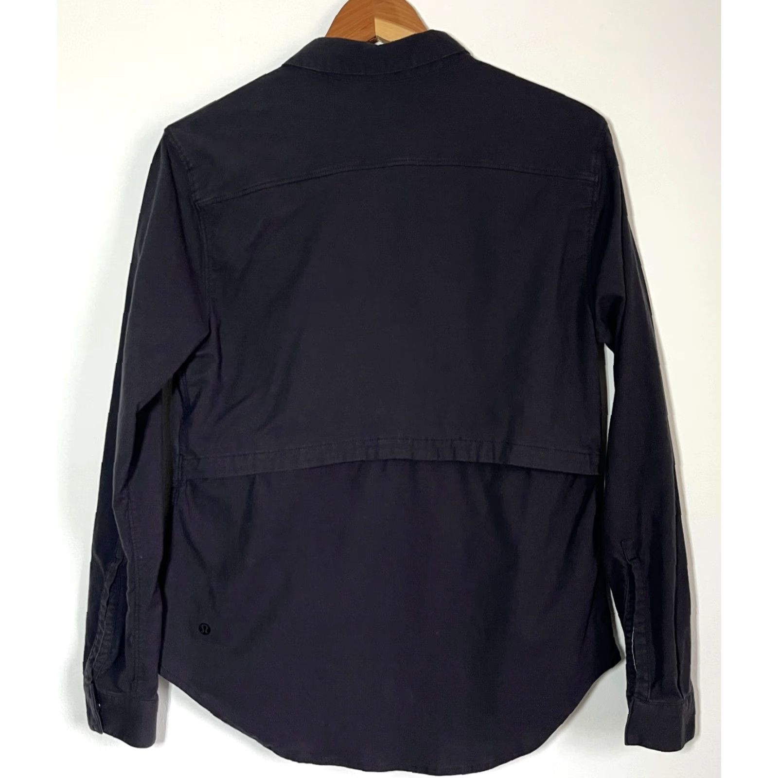 Lululemon VINTAGE Women’s Lululemon Getaway Shirt Black M Women Shirt M Black Classic Outdoor Activewear Walking Mens, Womens Size M / US 6-8 / IT 42-44 - 4 Thumbnail