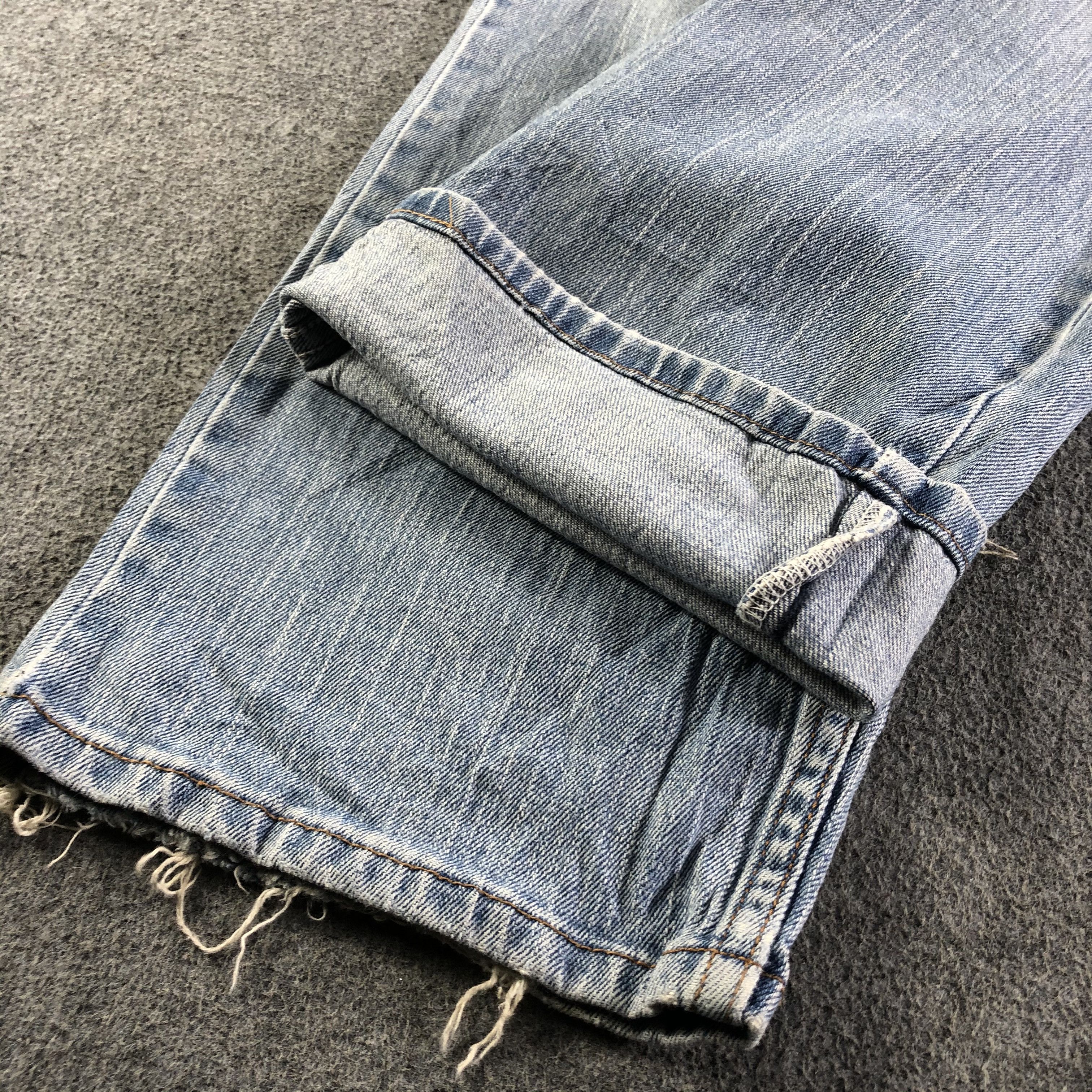 Levi's Vintage Light Wash Levis 559 Jeans-J4194 Size US 32 / EU 48 - 7 Thumbnail