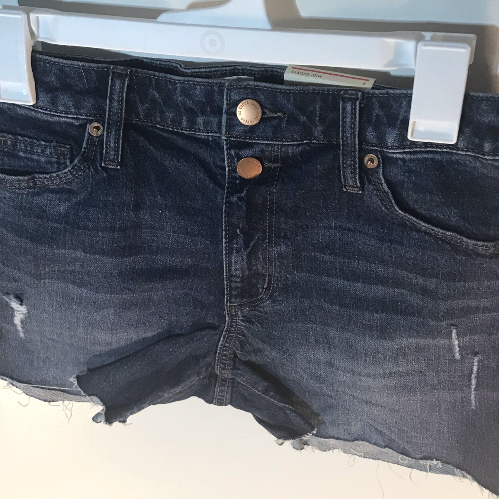 Vintage Universal Thread Dark Wash Midi Shorts Womens Size 4 Blue Stretch Casual Everyday Size 27" / US 4 / IT 40 - 2 Thumbnail