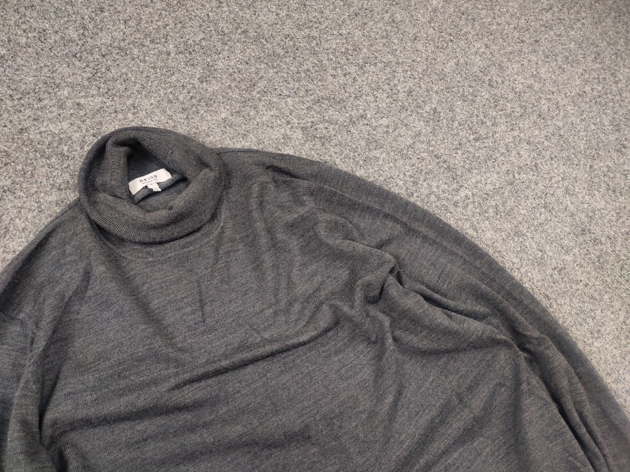 Reiss Reiss merino wool light gray Roll Neck knit Jumper Sweater Size US L / EU 52-54 / 3 - 6 Thumbnail