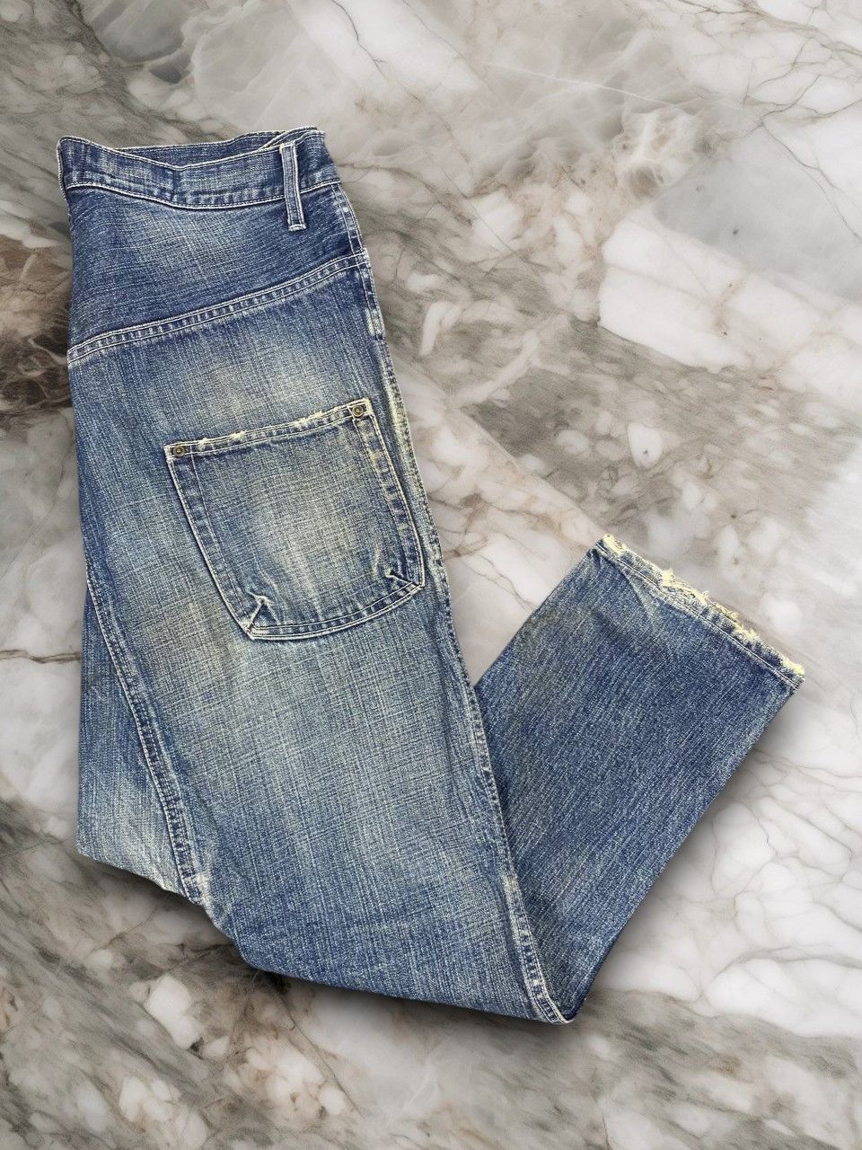 Japanese Brand japanese brand nice design distressed denim Size US 34 / EU 50 - 1 Thumbnail