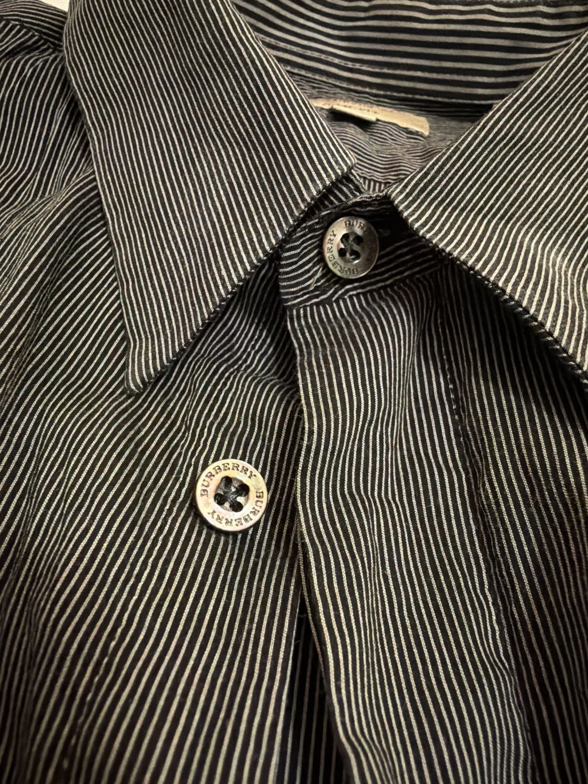 Burberry Burberry Slim Fit Pinstripe Dress Shirt Size 44R - 5 Thumbnail