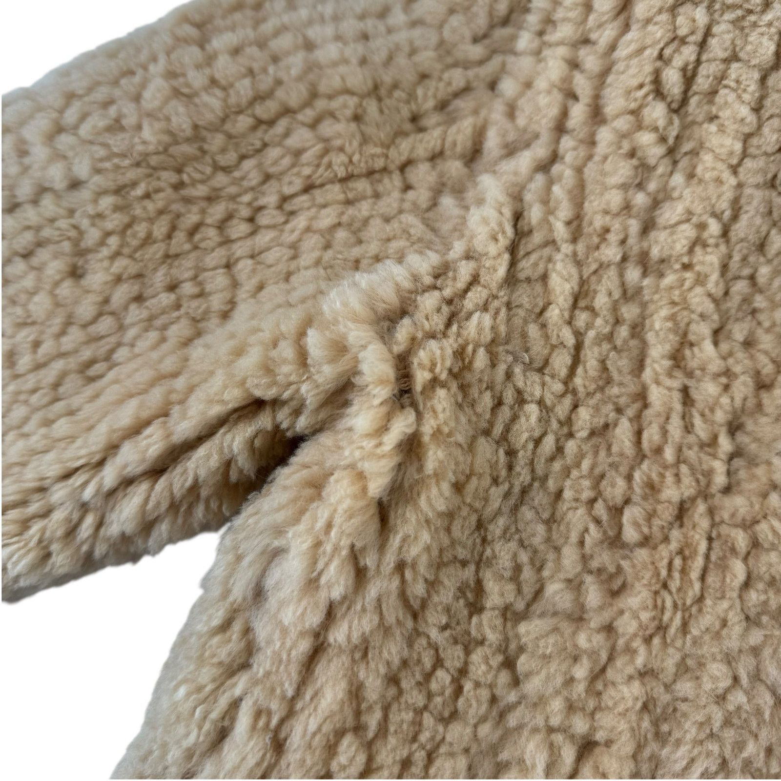 Salvatore Ferragamo Ferragamo Shearling Ruffle Jacket Size S / US 4 / IT 40 - 13 Thumbnail