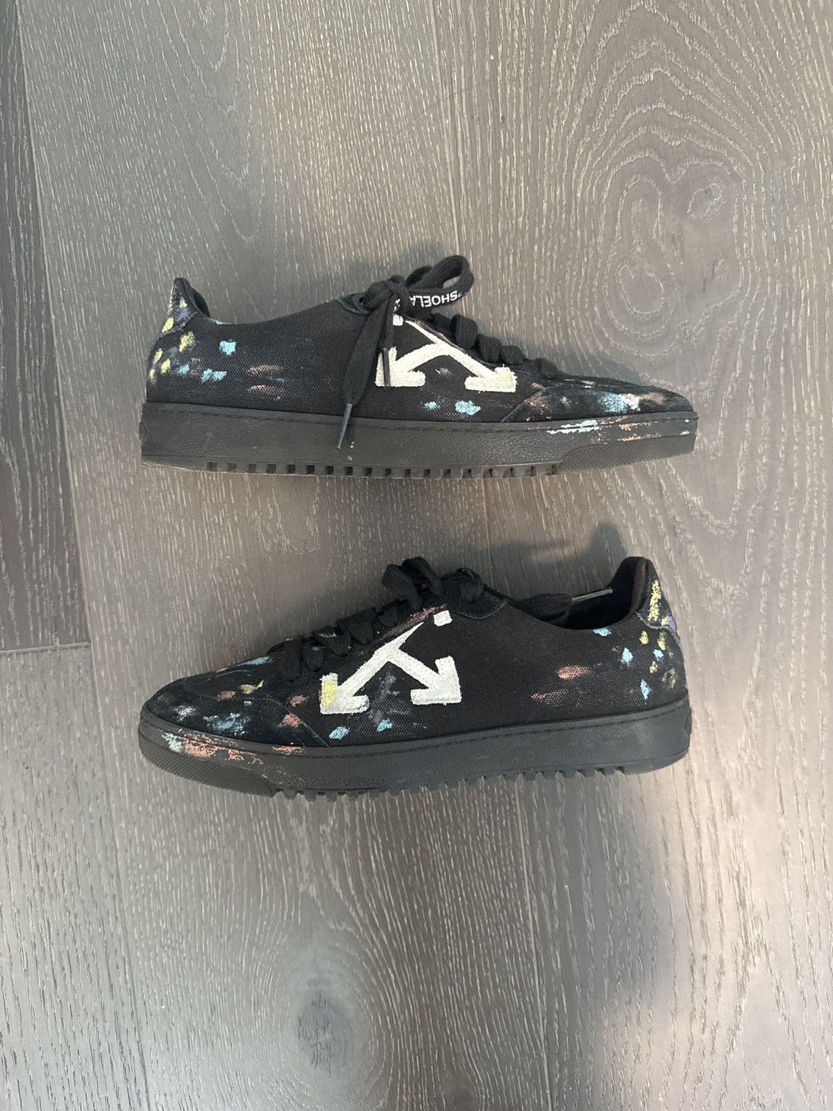 Off-White OFF-WHITE PAINT EFFECT SPLATTER CANVAS SNEAKERS Size US 6 / EU 39 - 1 Thumbnail