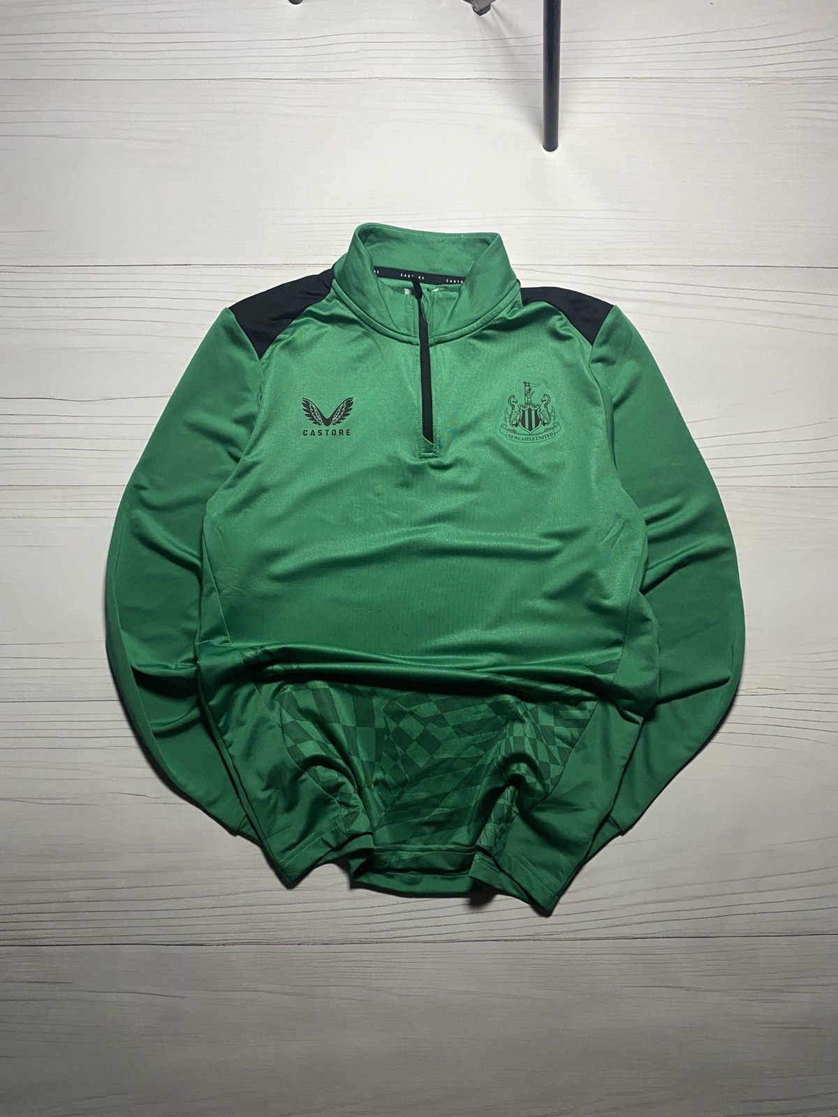Vintage Newcastle United Training jersey football longsleeve t shirt Size US S / EU 44-46 / 1 - 1 Thumbnail