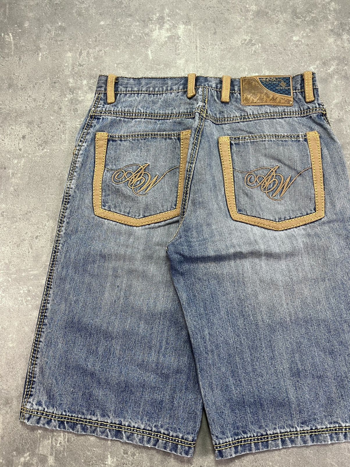 Al Wissam Al Wissam Y2K Embroidered Logo Baggy Denim Shorts Jorts 36 Size US 36 / EU 52 - 9 Thumbnail