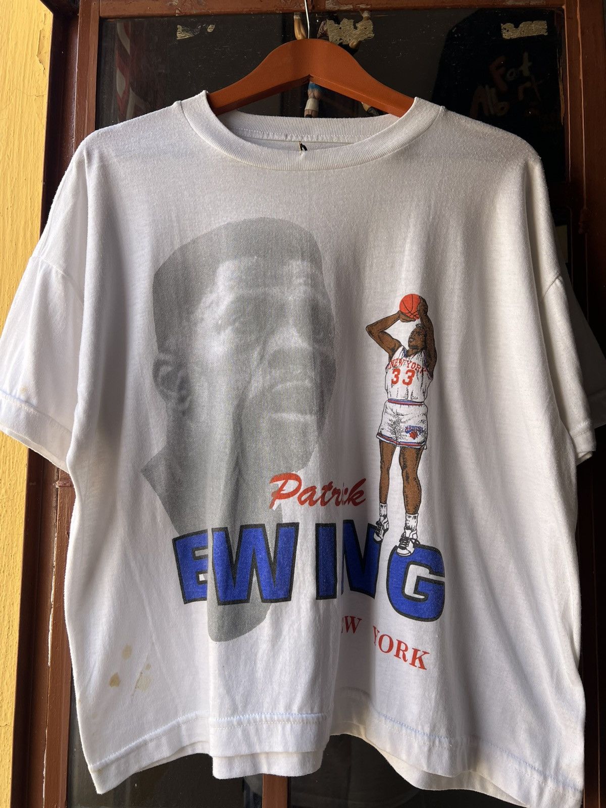 Vintage Vintage 90s Patrick Ewing Big Face Tee Size US M / EU 48-50 / 2 - 1 Thumbnail