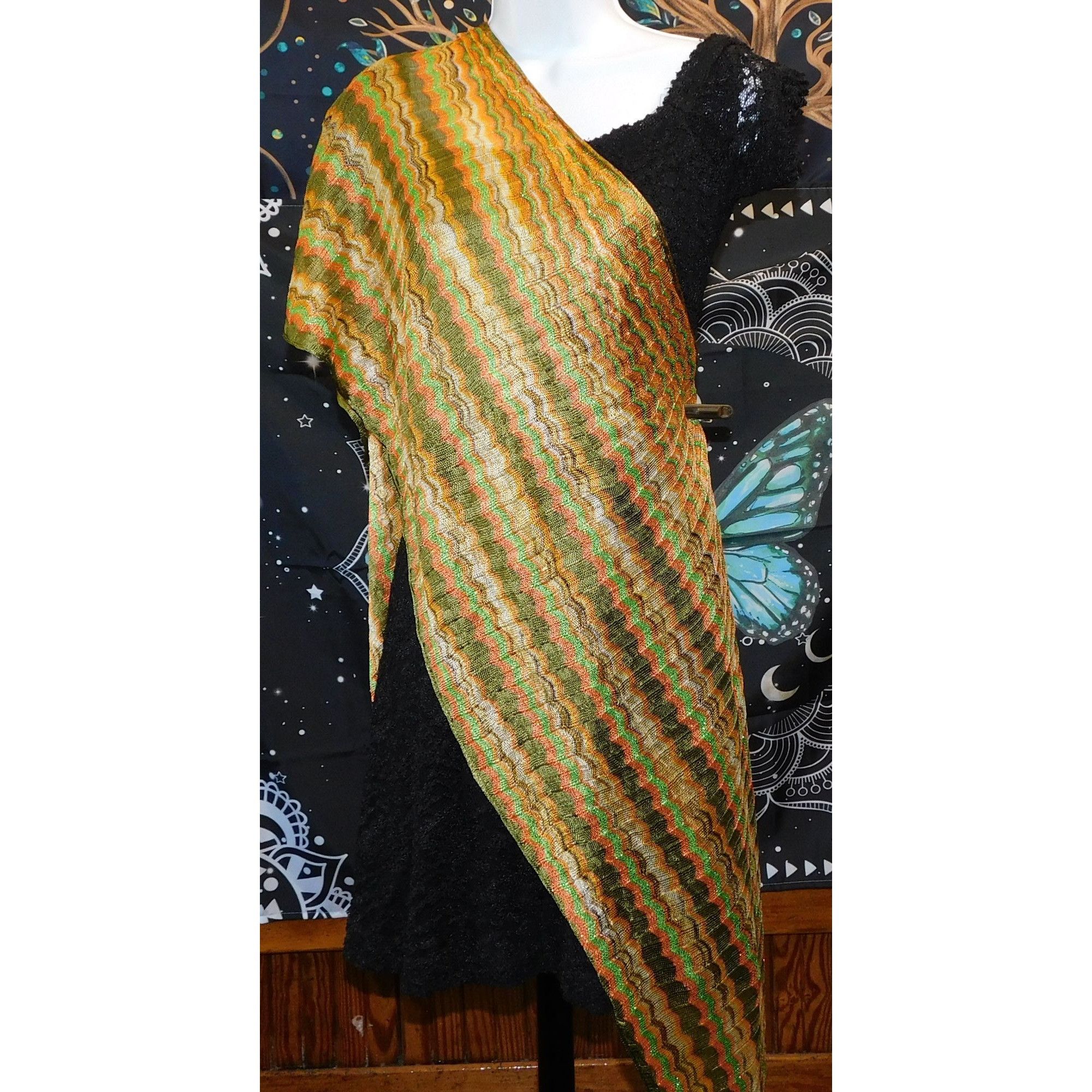 Other Vintage 70S Wavy Striped Gold & Green Metallic Scarf With 6" Size ONE SIZE - 3 Thumbnail