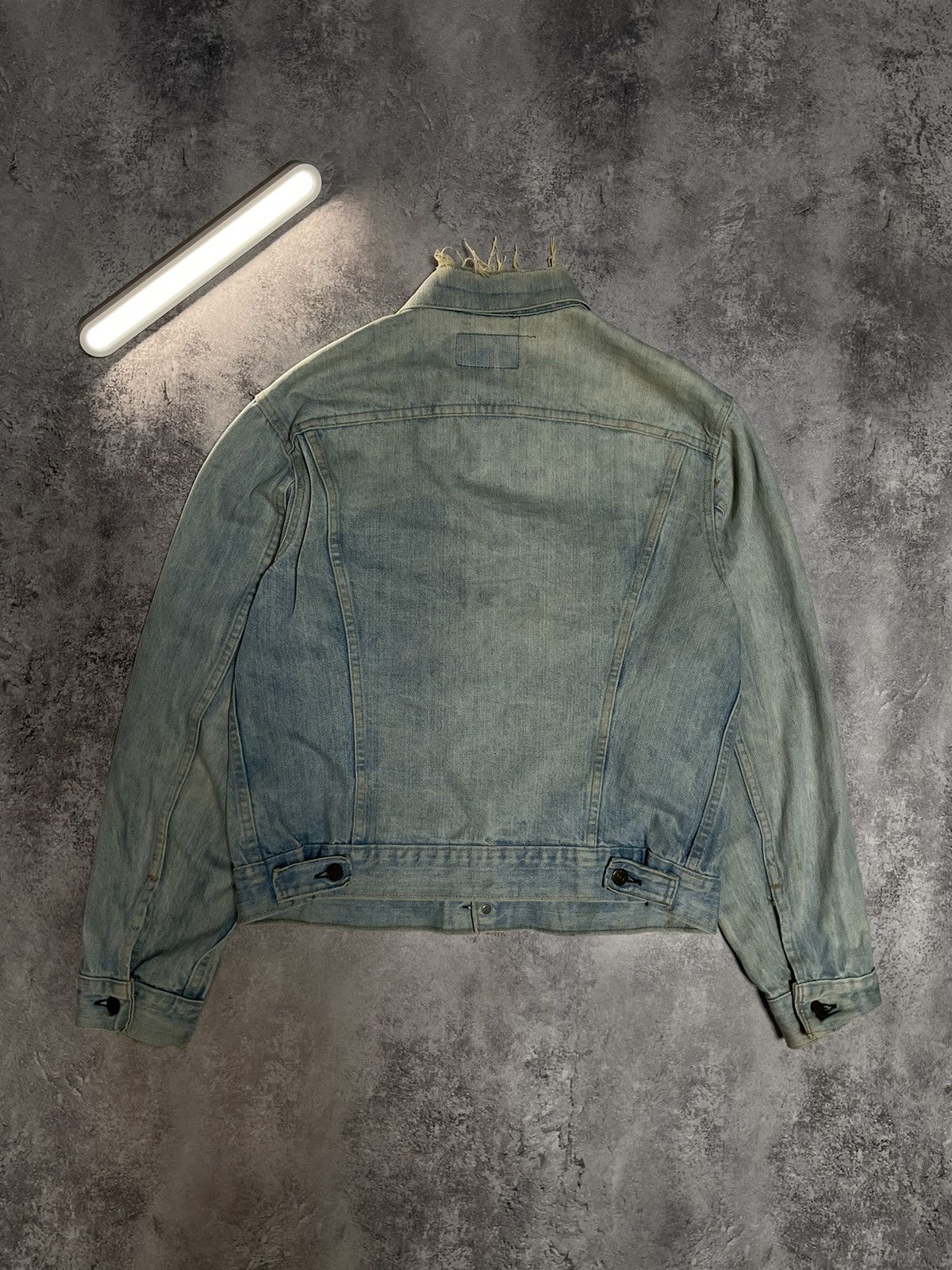Levi's Vintage 80s Levi’s Light Wash Denim Trucker Jacket Size US M / EU 48-50 / 2 - 11 Thumbnail