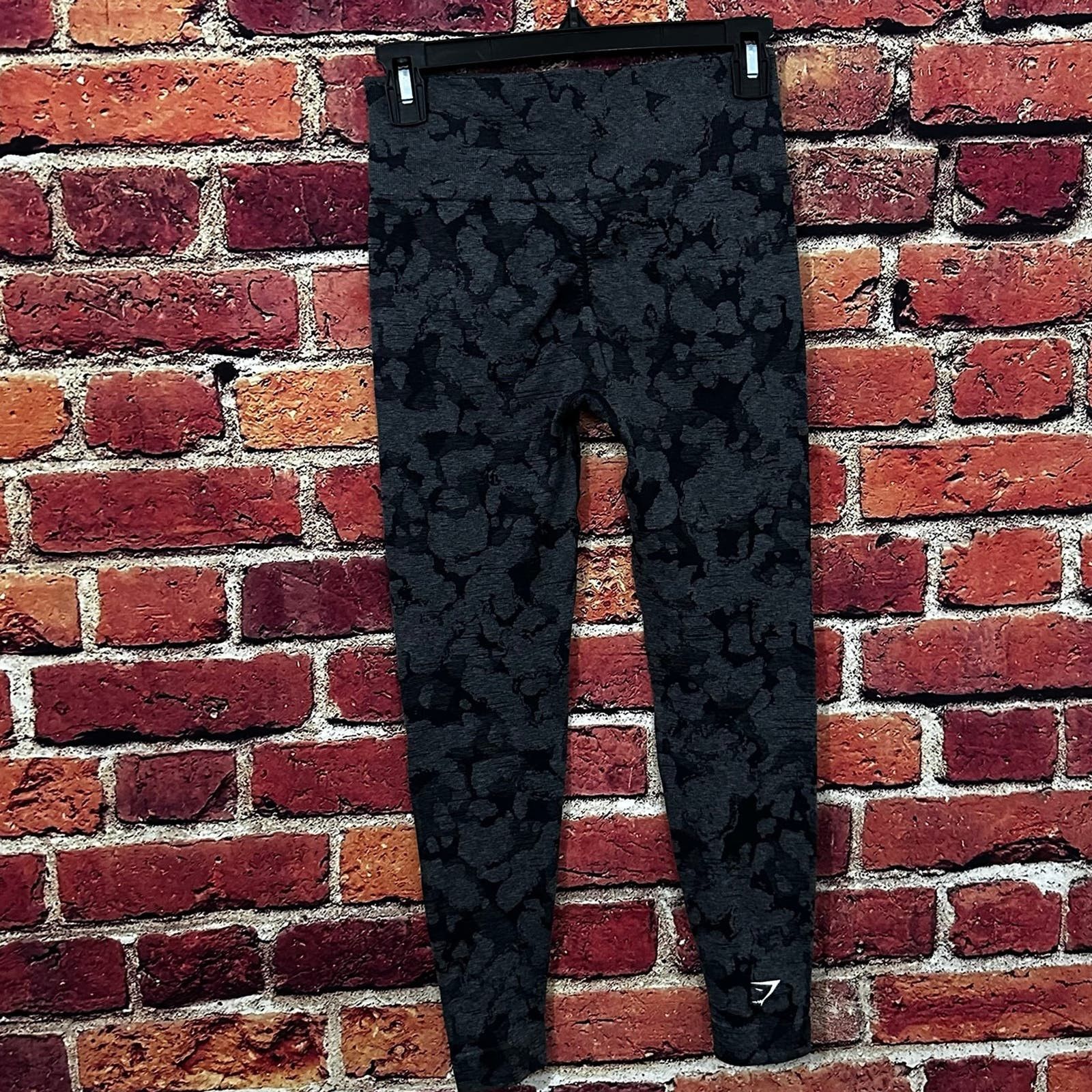 Gymshark Gymshark camo Leggings Size 27" / US 4 / IT 40 - 6 Thumbnail