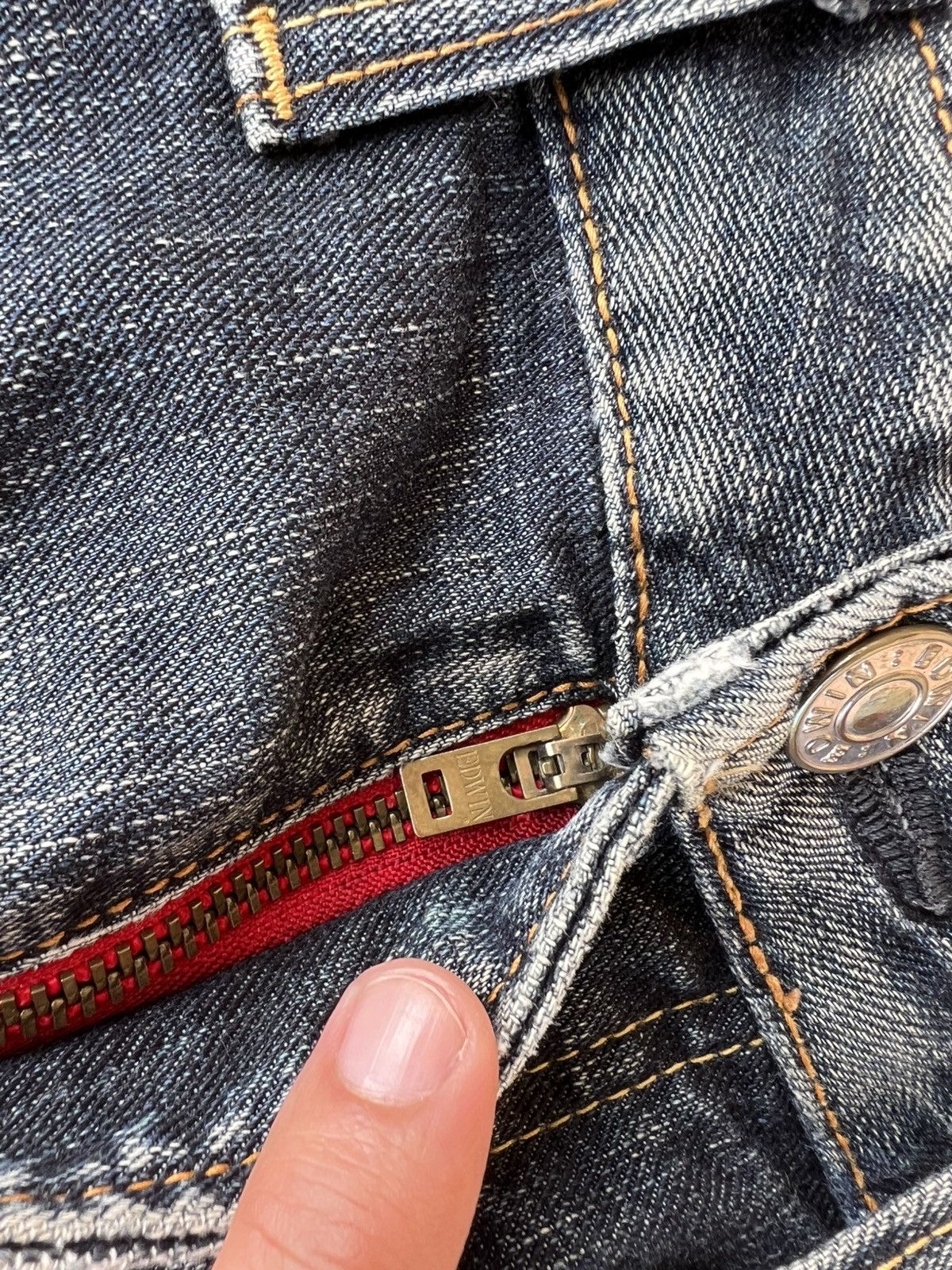 Edwin × Japanese Brand × Jean Vintage Edwin Blue Trip Edgeline Distressed Jean Size US 33 - 11 Thumbnail