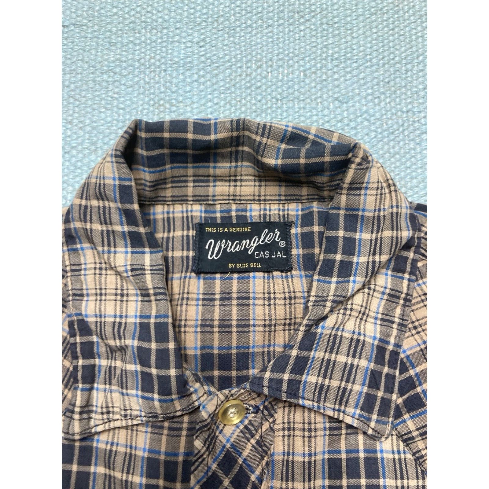 Wrangler VINTAGE Wrangler Pearl snap shirt plaid blue bell western distressed Small Mens Shirt Size US S / EU 44-46 / 1 - 7 Thumbnail