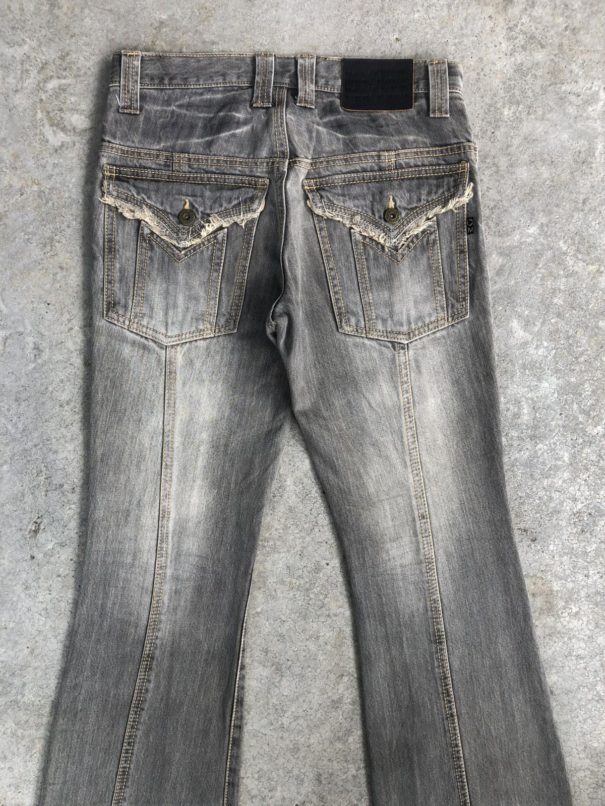 If Six Was Nine Japanese Morgan Homme Flared Jeans Distressed Denim Size US 31 - 8 Thumbnail