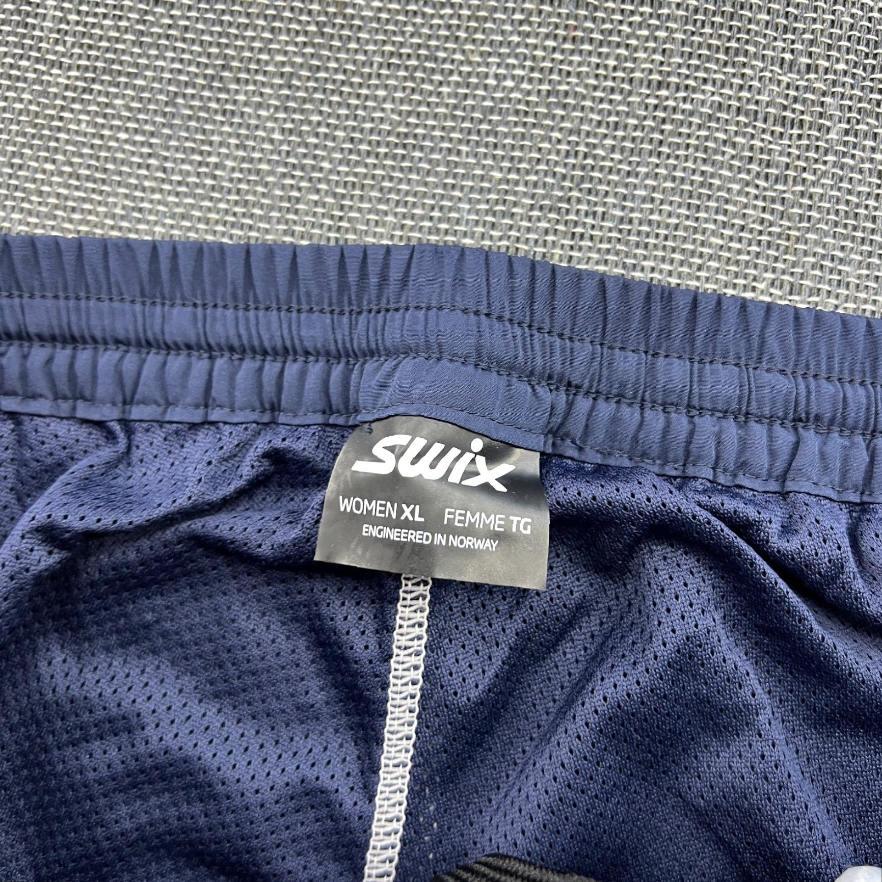 Vintage Swix Nordic X Cross Country Ski Pants Womens XL Touring Blue athletic Water Resistant Quick Dry Lightweight Softshell Track Pants Size 40" / US 18 - 5 Thumbnail